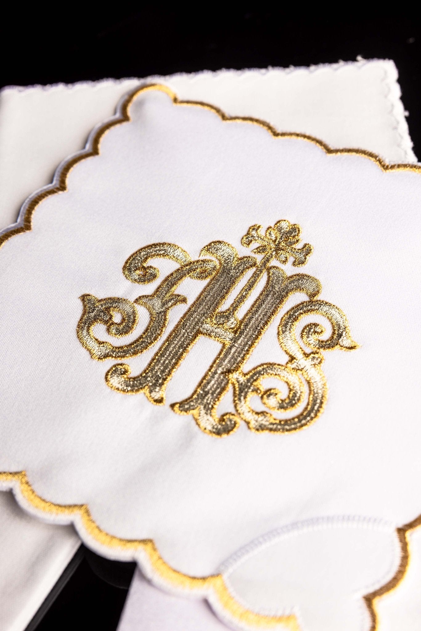 Chalice Linens with Golden IHS Embroidery KK/072/04 - CHASUBLES.COM