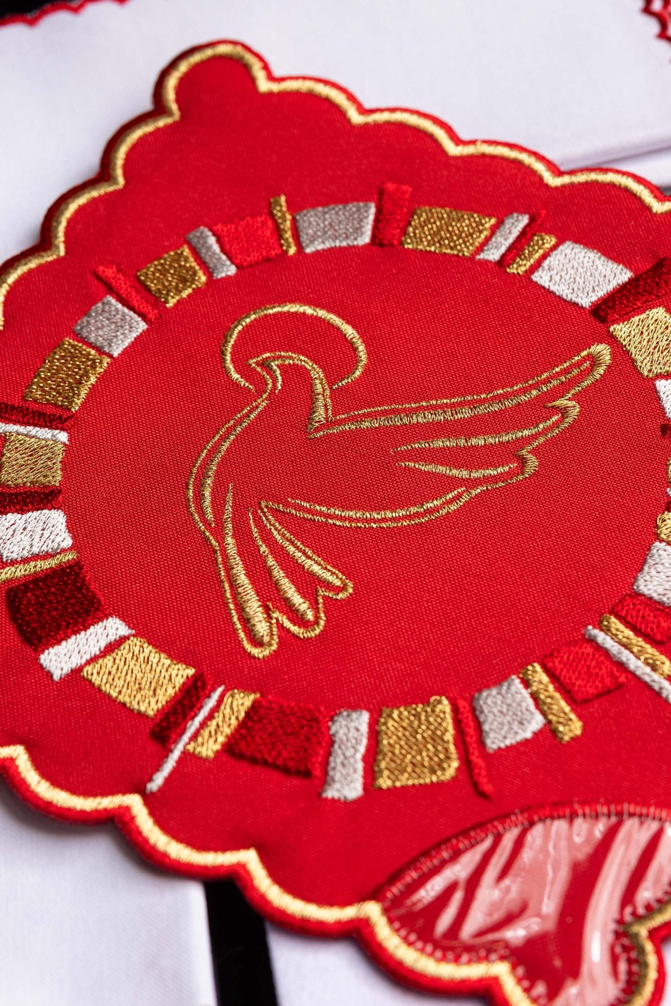 Chalice Linens with Holy Spirit Embroidery KK/141 - CHASUBLES.COM