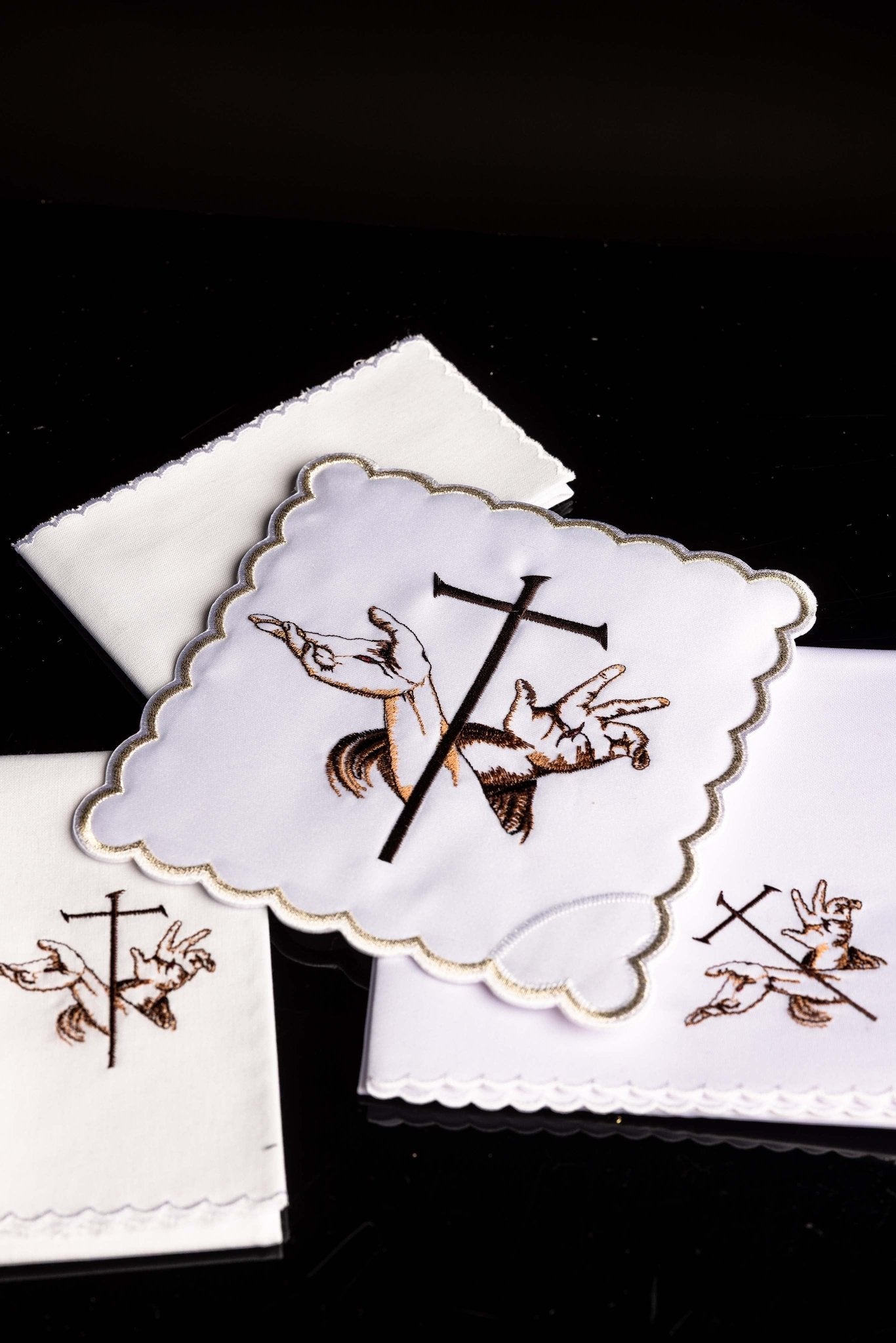 Chalice Linens with The Franciscans symbol KK/022 - CHASUBLES.COM