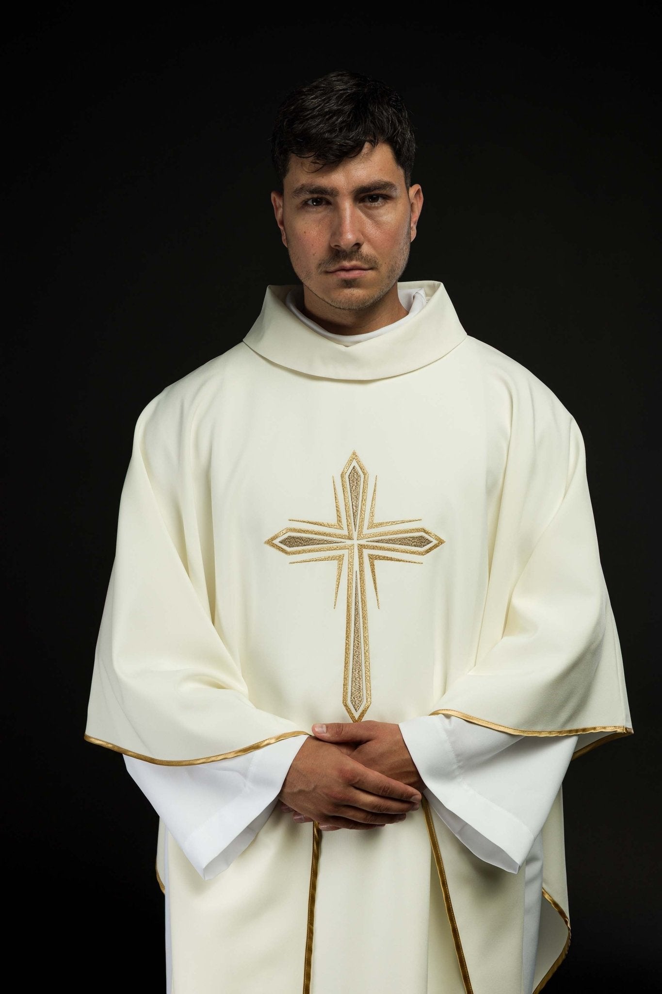 Chasuble embroidered with cross motif in ecru KOR/037/05/12 ECRU - CHASUBLES.COM