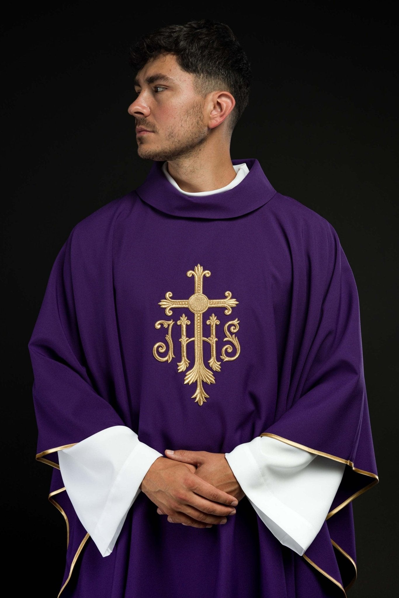 Chasuble embroidered with IHS symbol in purple KOR/255/03/12 - CHASUBLES.COM