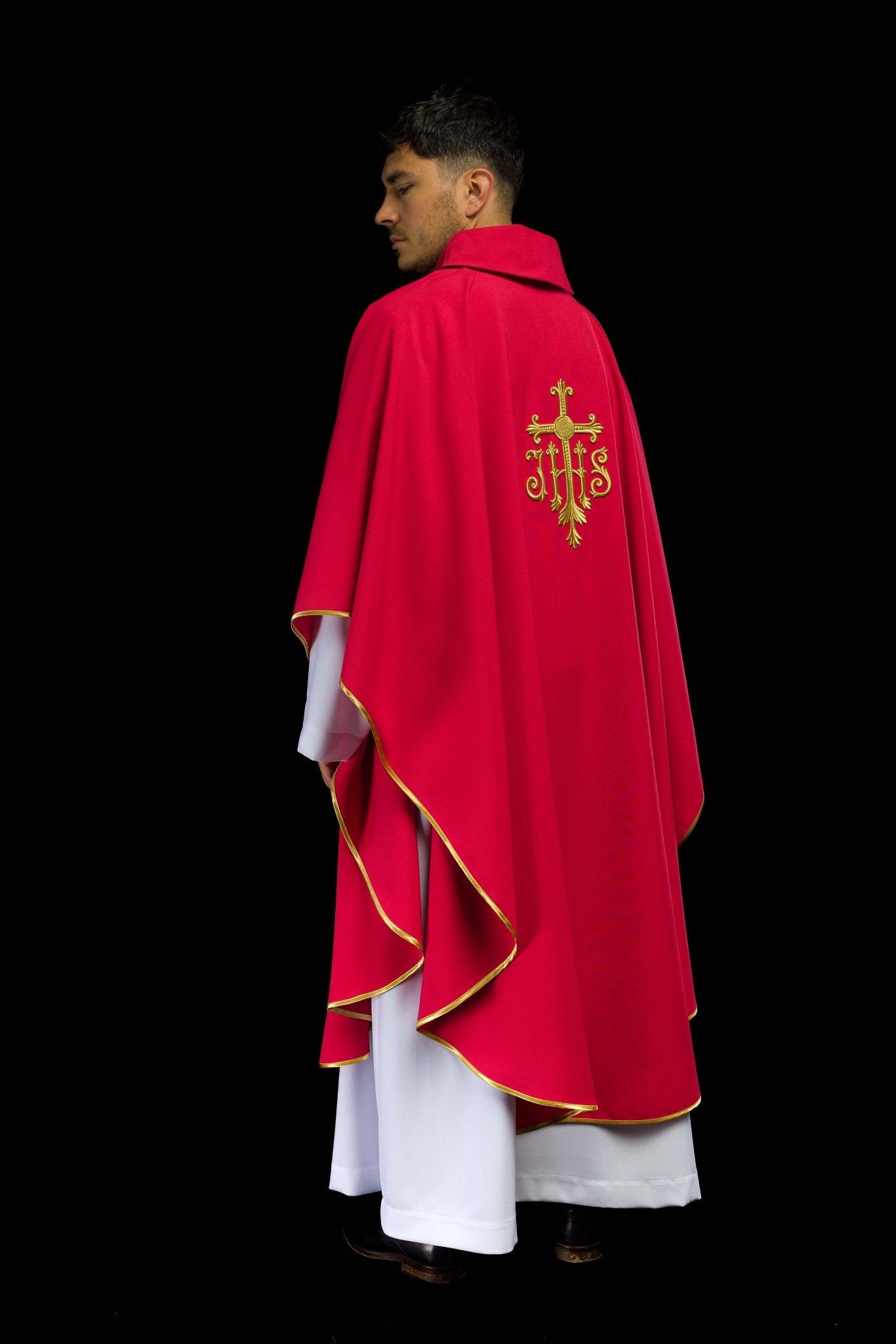 Chasuble embroidered with IHS symbol in red KOR/255/02/12 - CHASUBLES.COM
