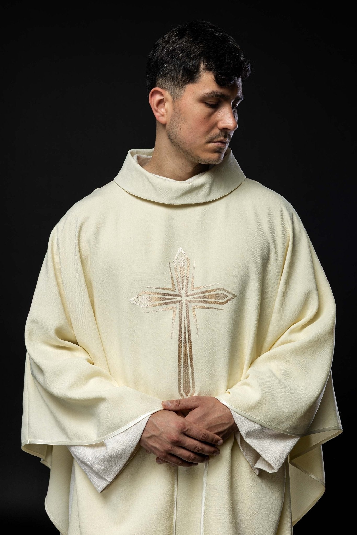 Chasuble embroidered with Purple Cross HA7034 - 05 ECRU - HAFTINAUSA.COM