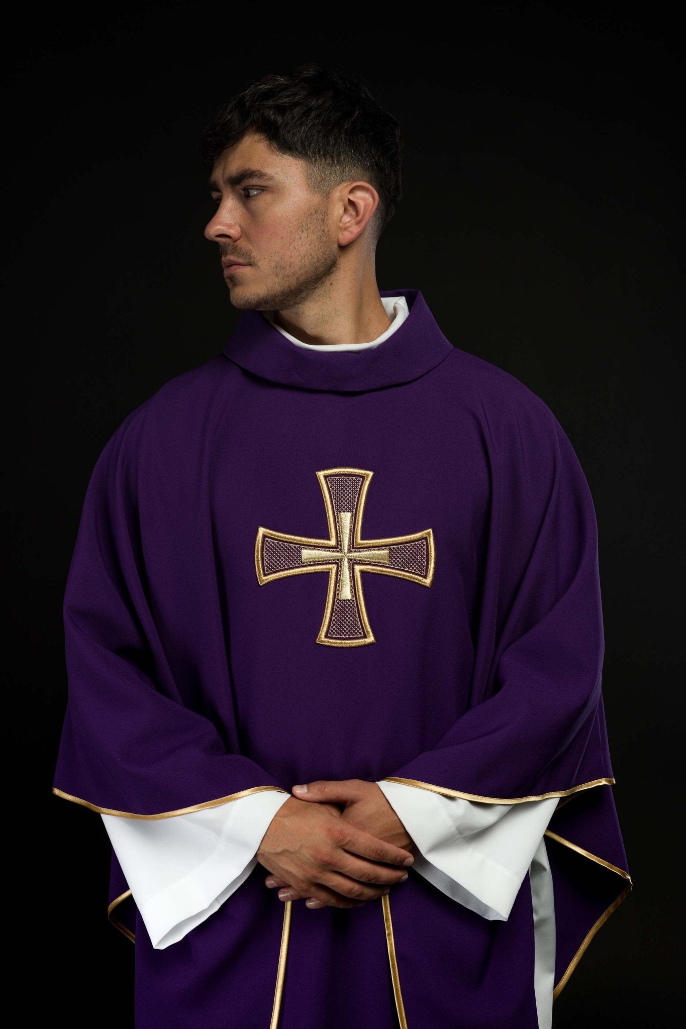 Chasuble embroidered with Purple Cross KOR/258/03/12 - CHASUBLES.COM