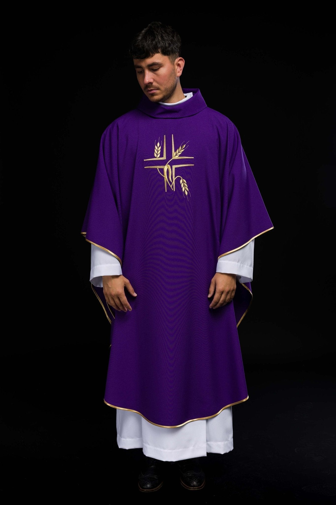 Chasuble embroidered with Purple Cross KOR/016/03/12 FIOLET - HAFTINAUSA.COM
