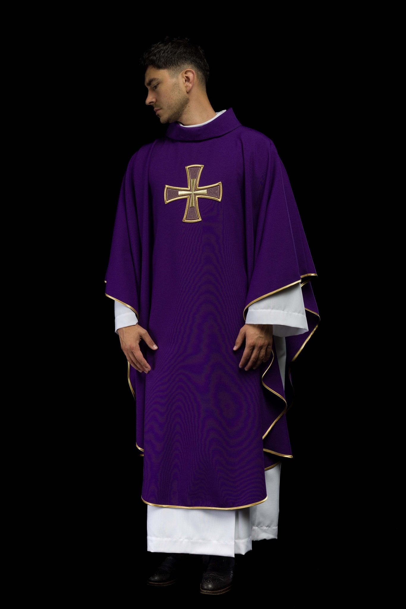 Chasuble embroidered with Purple Cross KOR/258/03/12 - CHASUBLES.COM