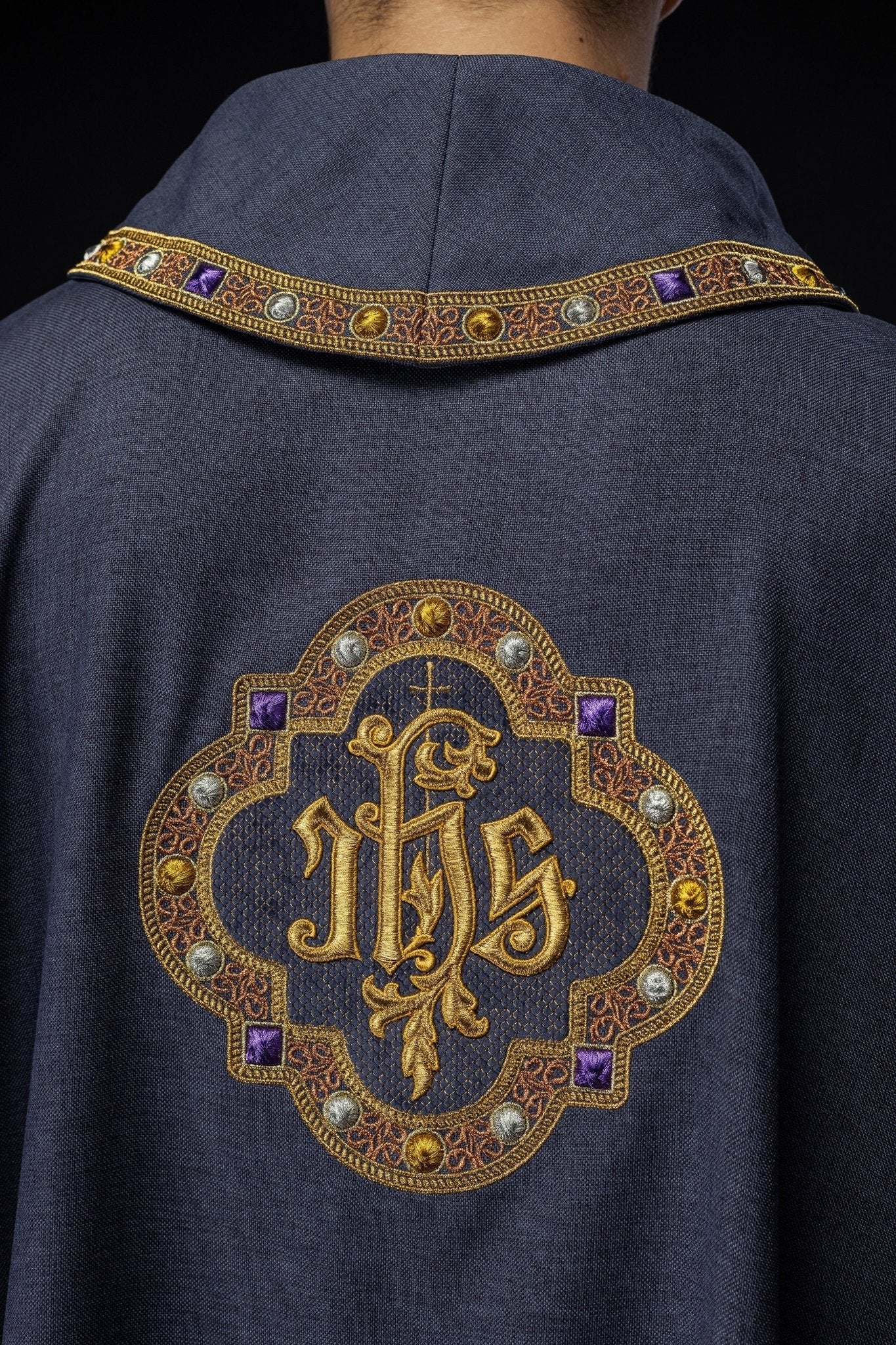 Chasuble IHS embroidered collar in purple S - 7073 - 03 - 70 - HAFTINAUSA.COM