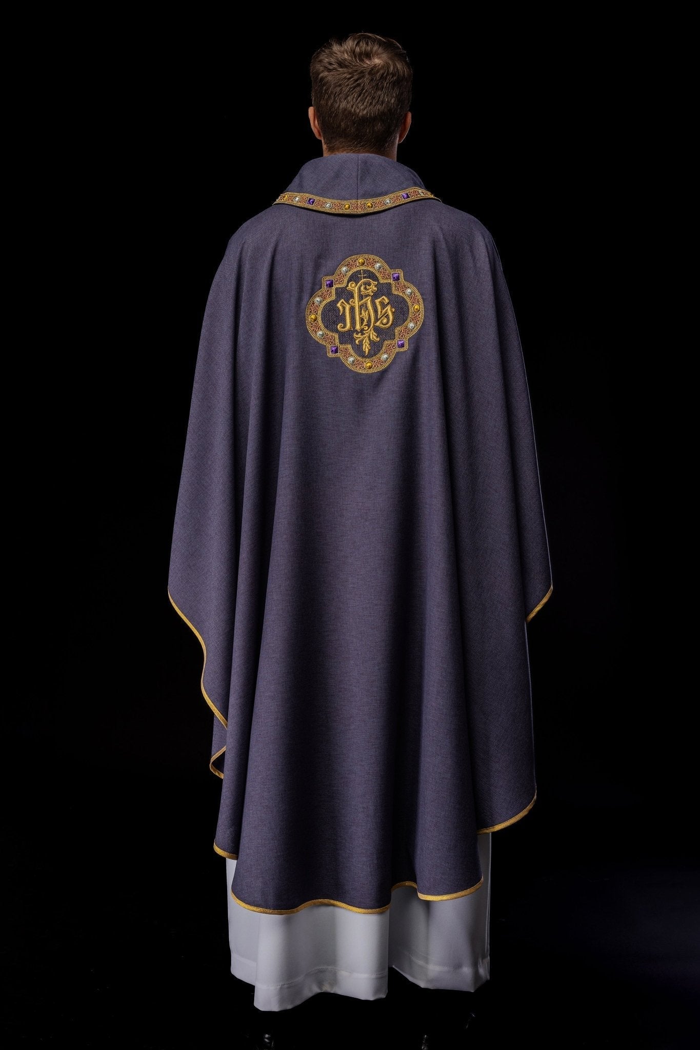 Chasuble IHS embroidered collar in purple S - 7073 - 03 - 70 - HAFTINAUSA.COM