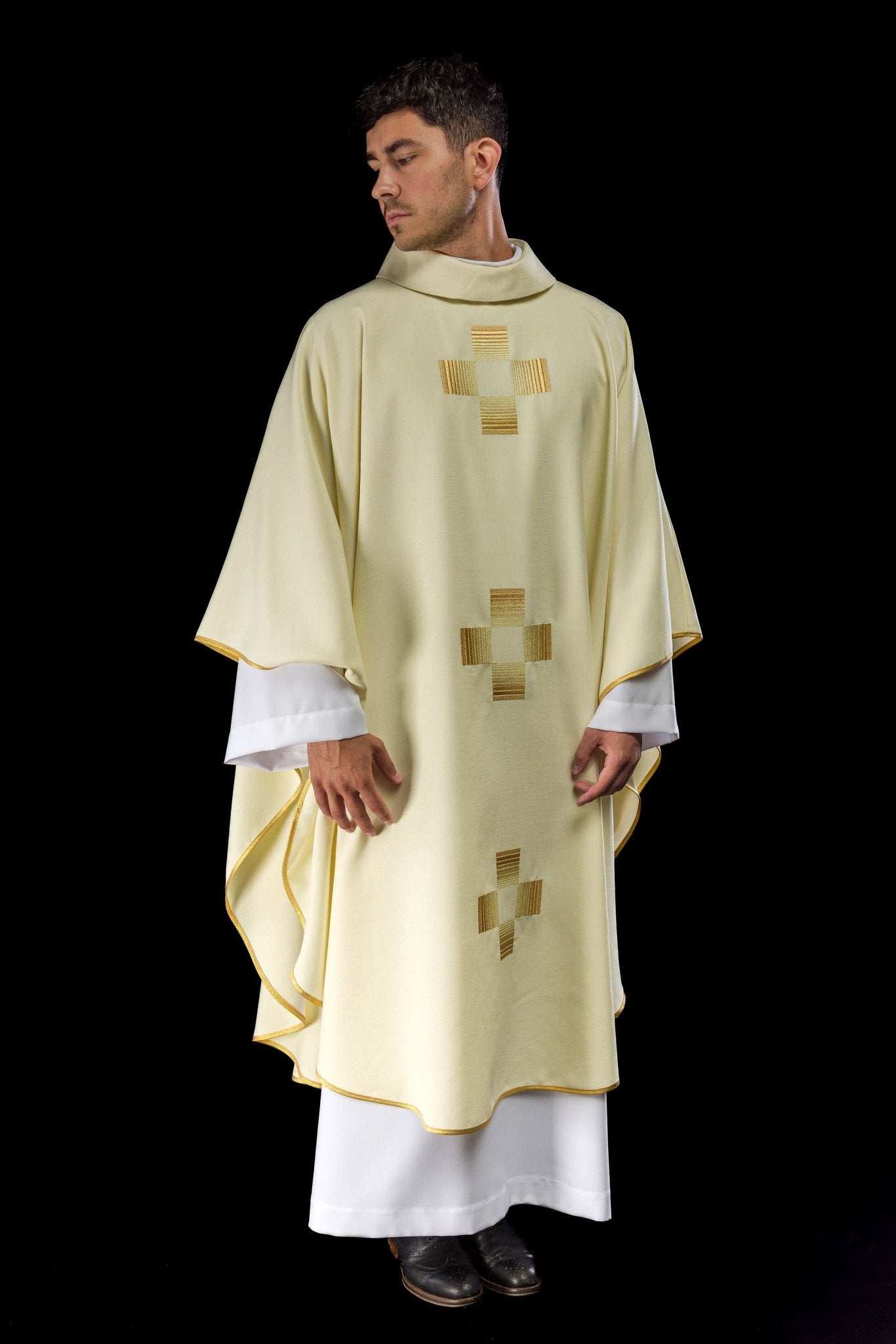 Chasuble with embroidered Crosses in ecru HA7011-05 ECRU - CHASUBLES.COM