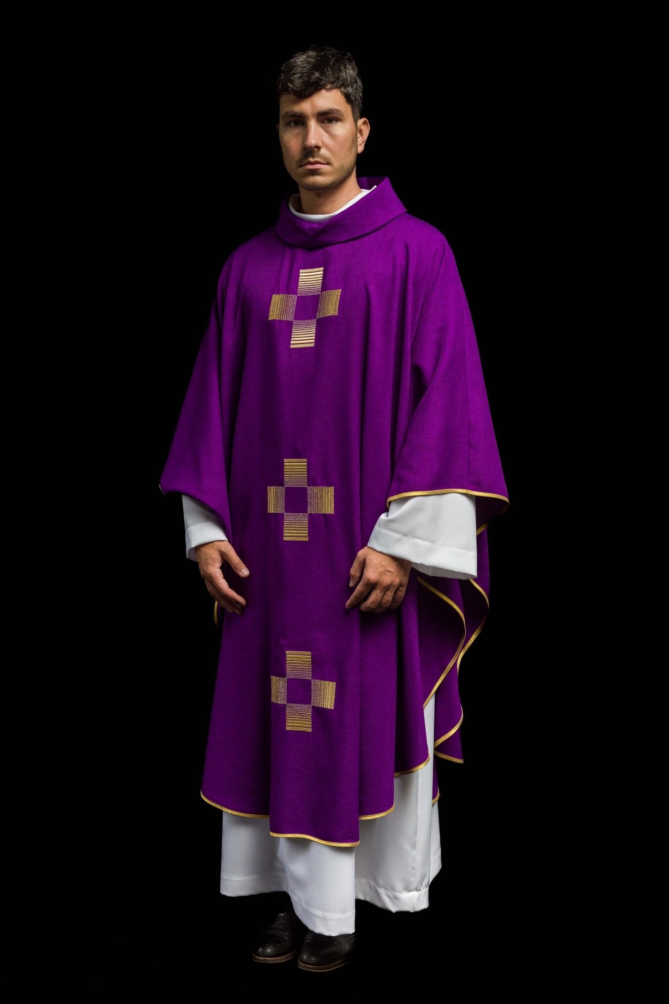 Chasuble with embroidered Crosses in purple HA7011-03 FIOLET - CHASUBLES.COM