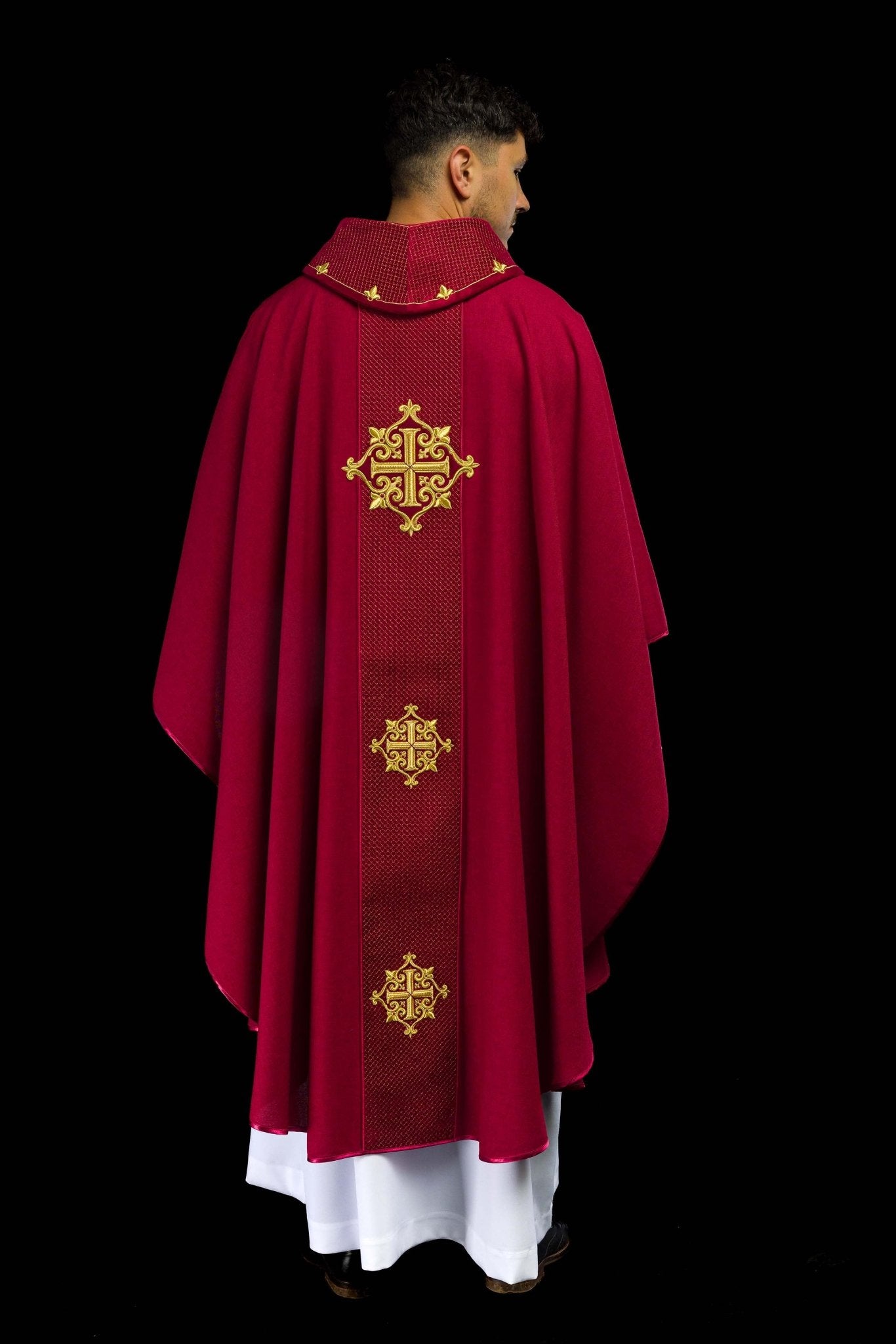 Chasuble with Velvet Red Band and Cross Embroidery LE/7030/02 - CHASUBLES.COM