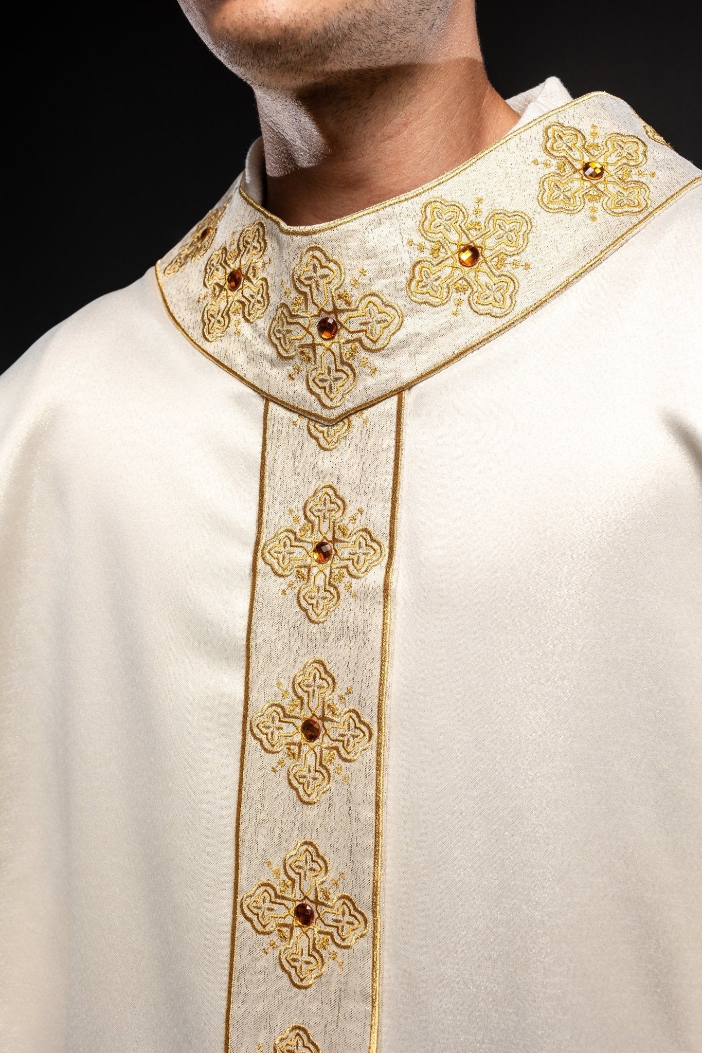 Classic ivory priest robe with decorative stones S - 7056 - 05 - 54 - HAFTINAUSA.COM