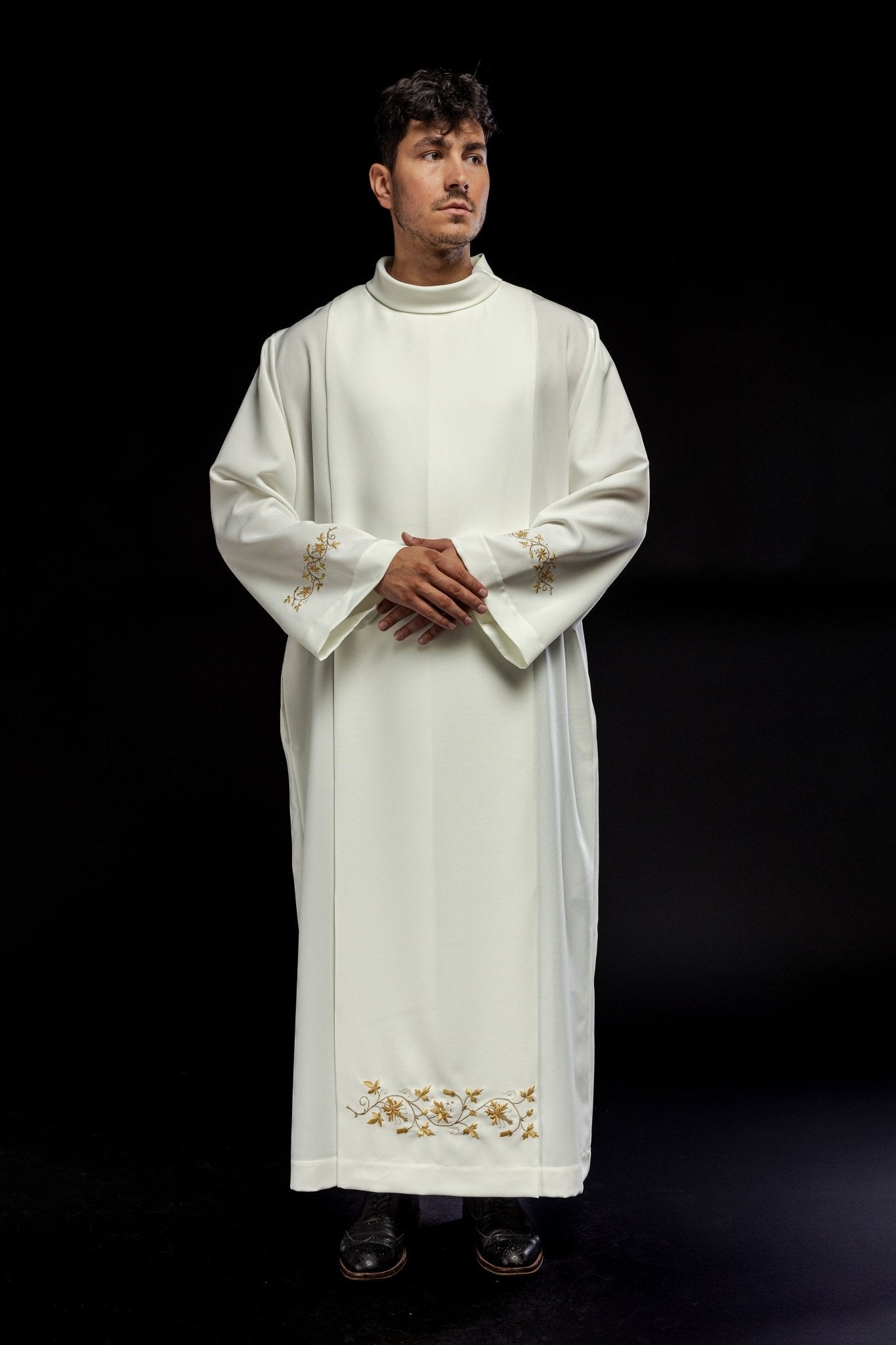 Clergy Alb with neck collar KAB/005/05/12 135cm/164cm - HAFTINAUSA.COM