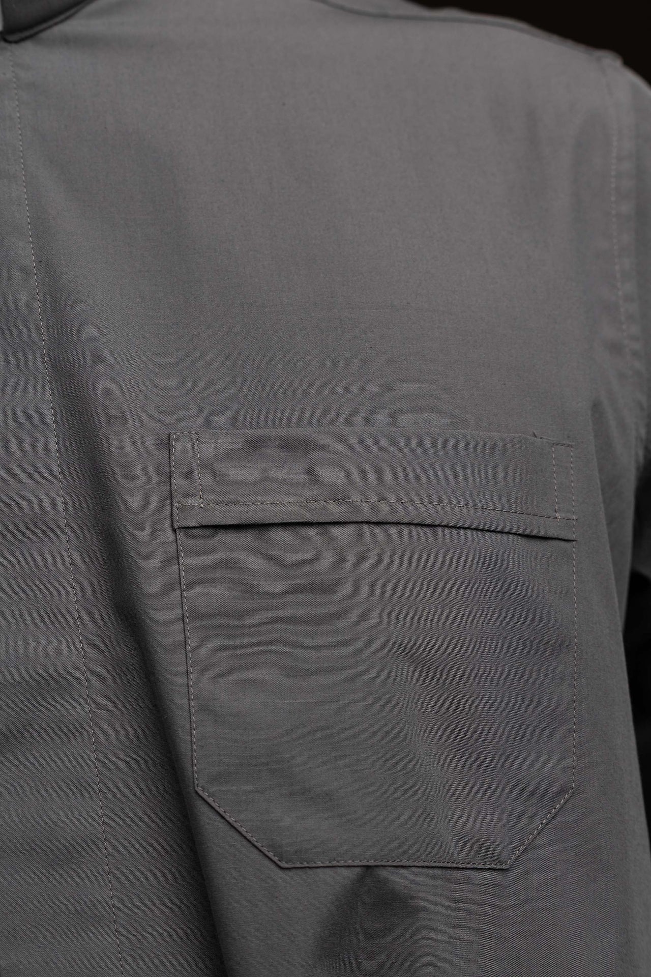 Dark grey long-sleeved clerical shirt with clerical collar KSZ/001/209/DR/38 - CHASUBLES.COM