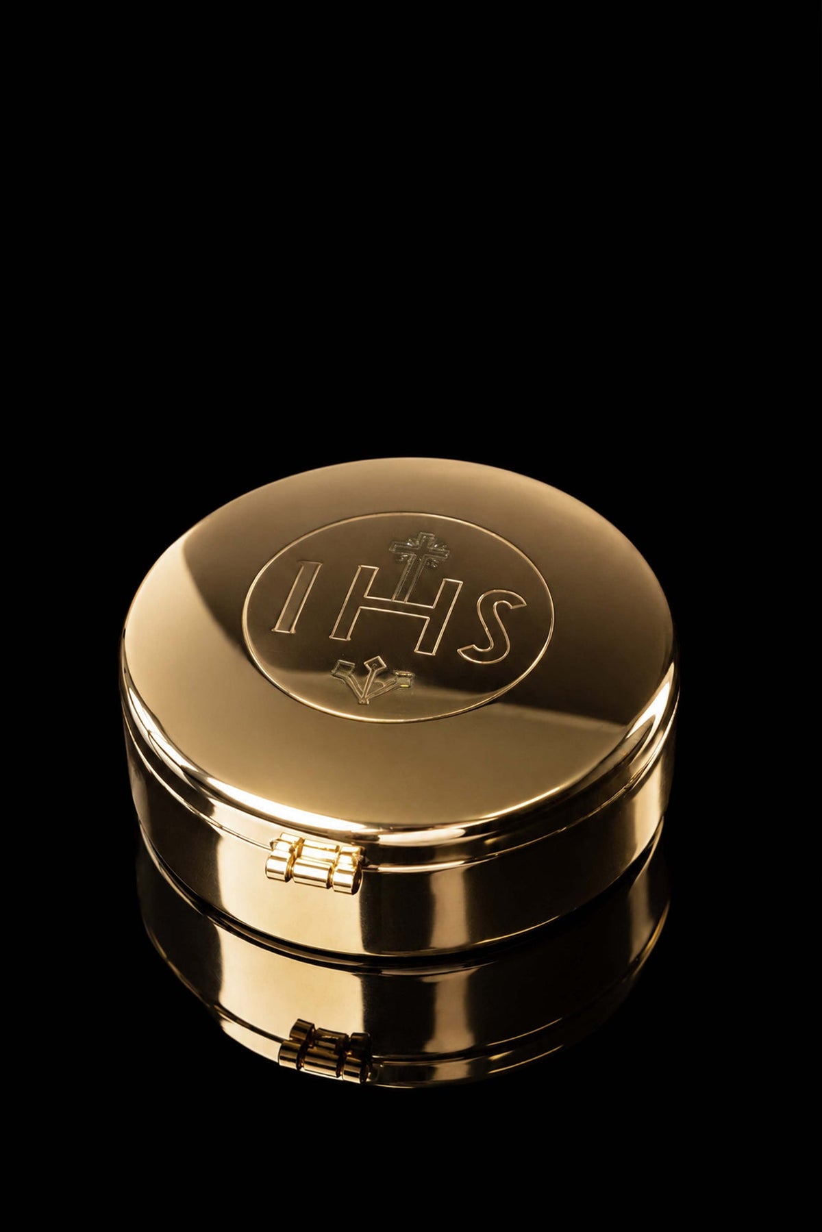 Front view of the Gold-Plated Ciborium Fitted with a Hinge, 3.5 in (9 cm), with IHS lid emblem