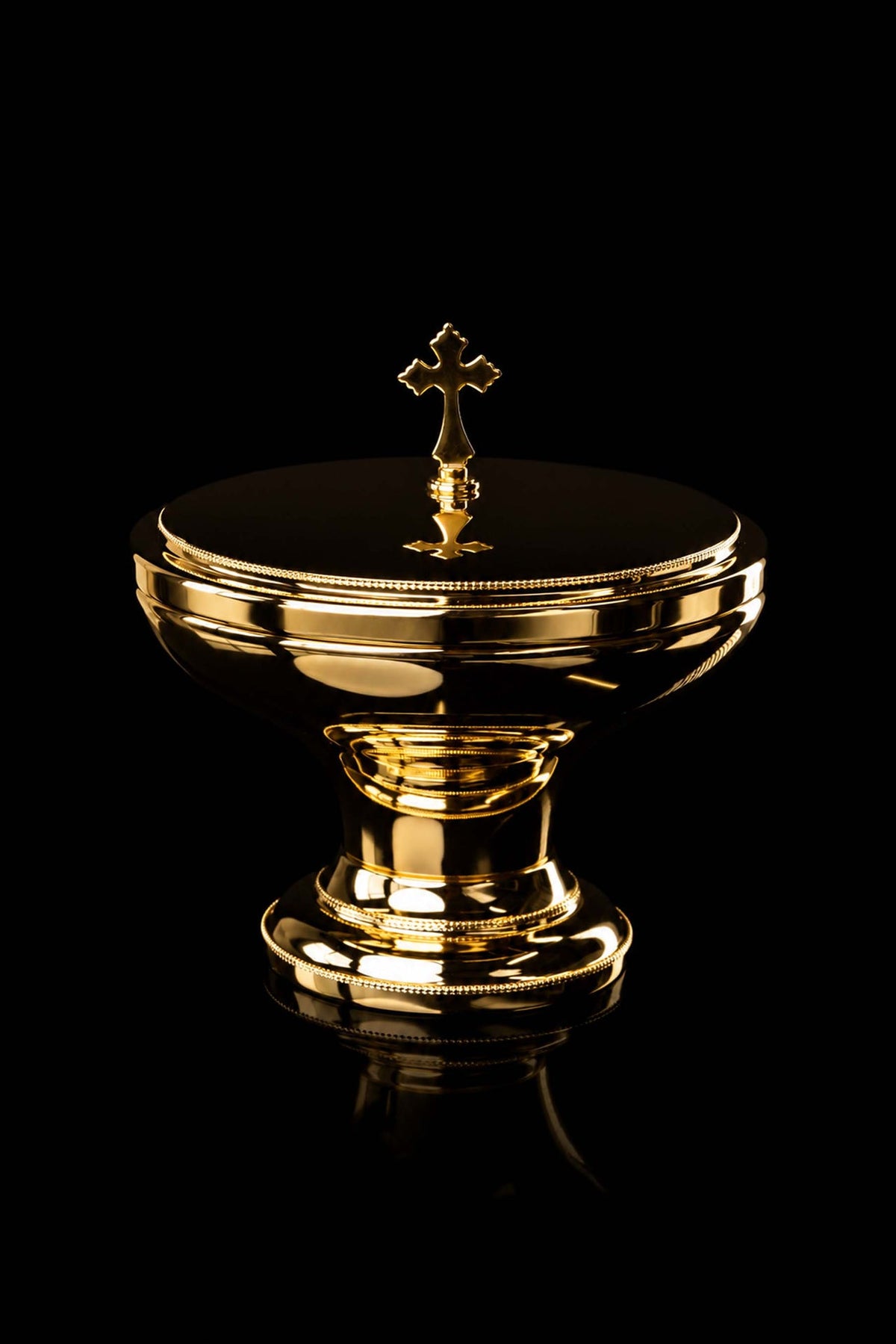 Front view of Ciborium Topped with a Decorative Cross, 6 in (15 cm), in gold-plated brass