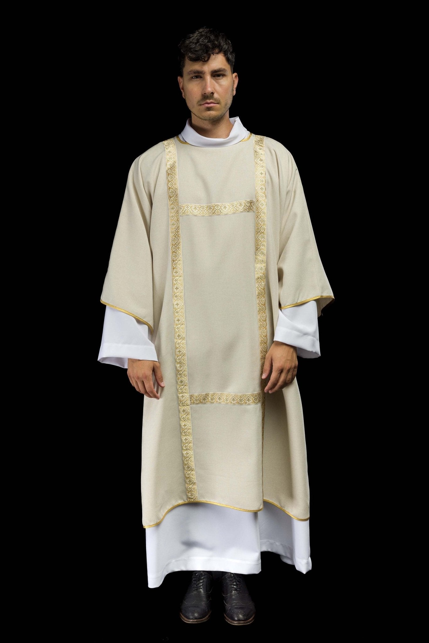 Ecru dalmatic decorated with gold jacquard ribbons KDL/395/05/70/B - CHASUBLES.COM