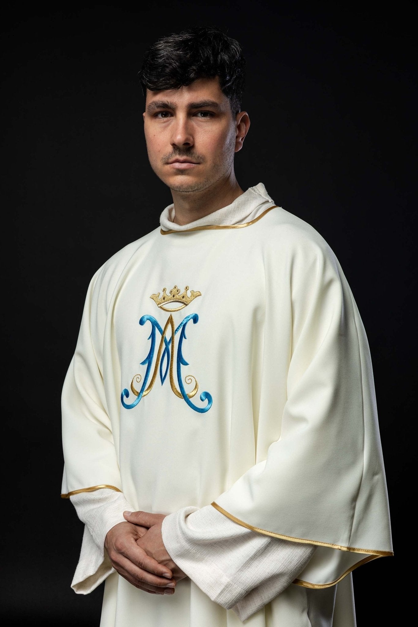 Ecru dalmatic with Marian embroidery KDL/090/05/12/D - HAFTINAUSA.COM