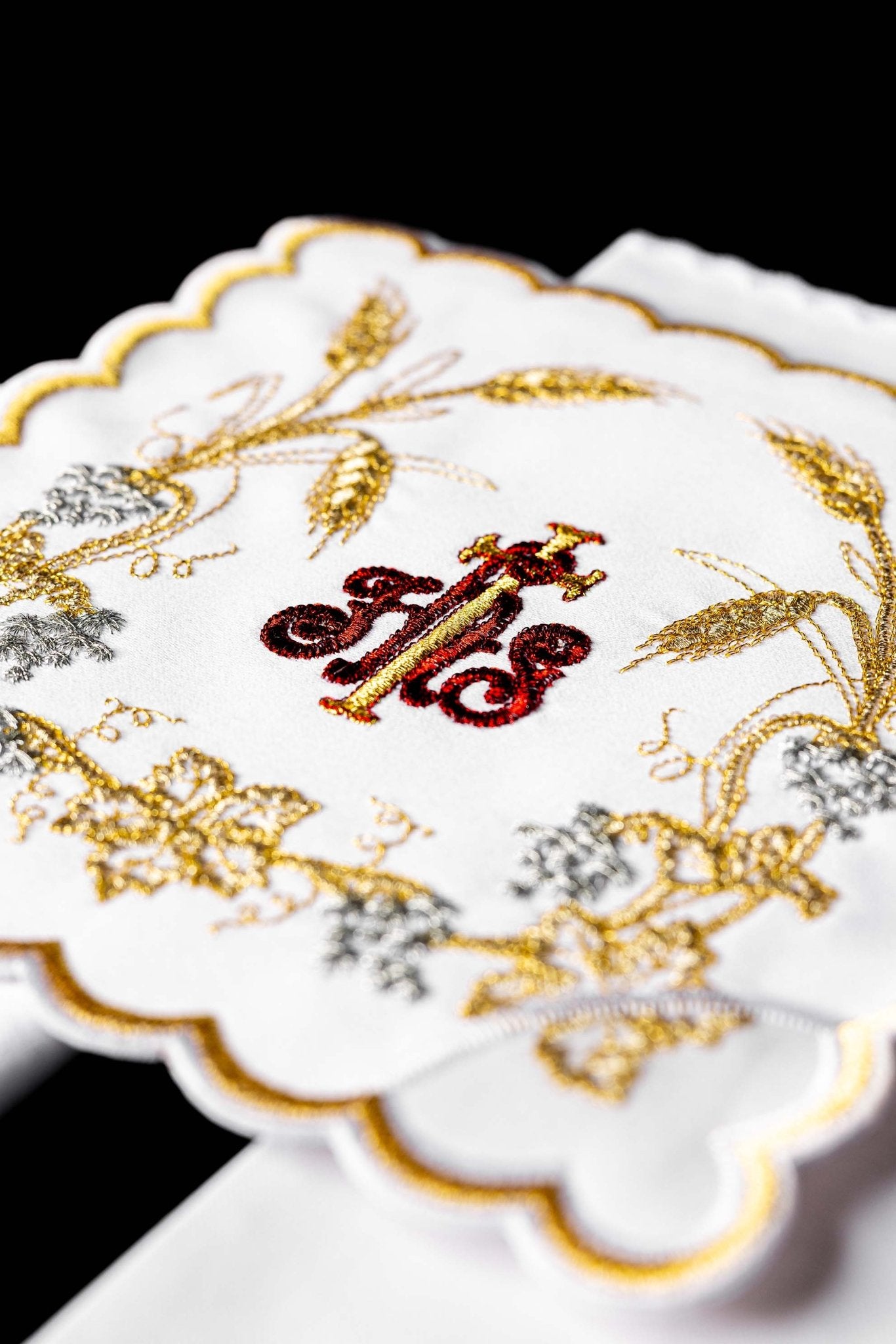 Elaborately Decorated Chalice Linens with IHS and Wheat Embroidery KK/040 - CHASUBLES.COM