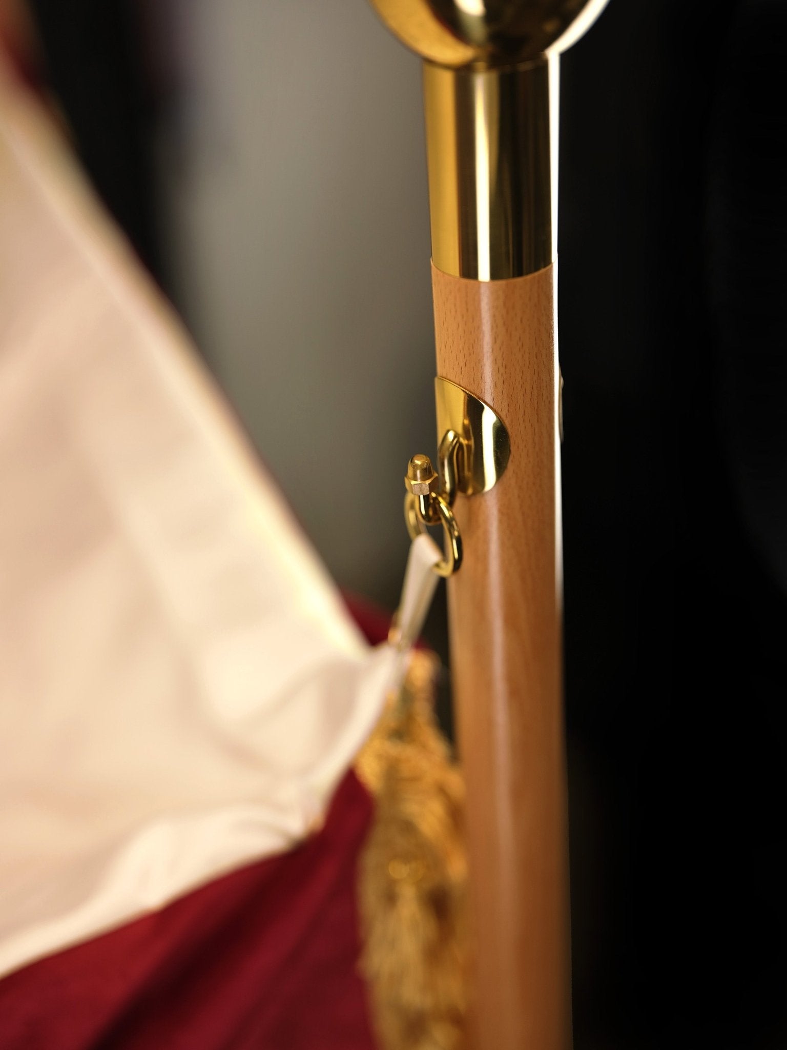 Embroidered canopy on burgundy velvet LE/0030/05/20/PA 130*160 - HAFTINAUSA.COM