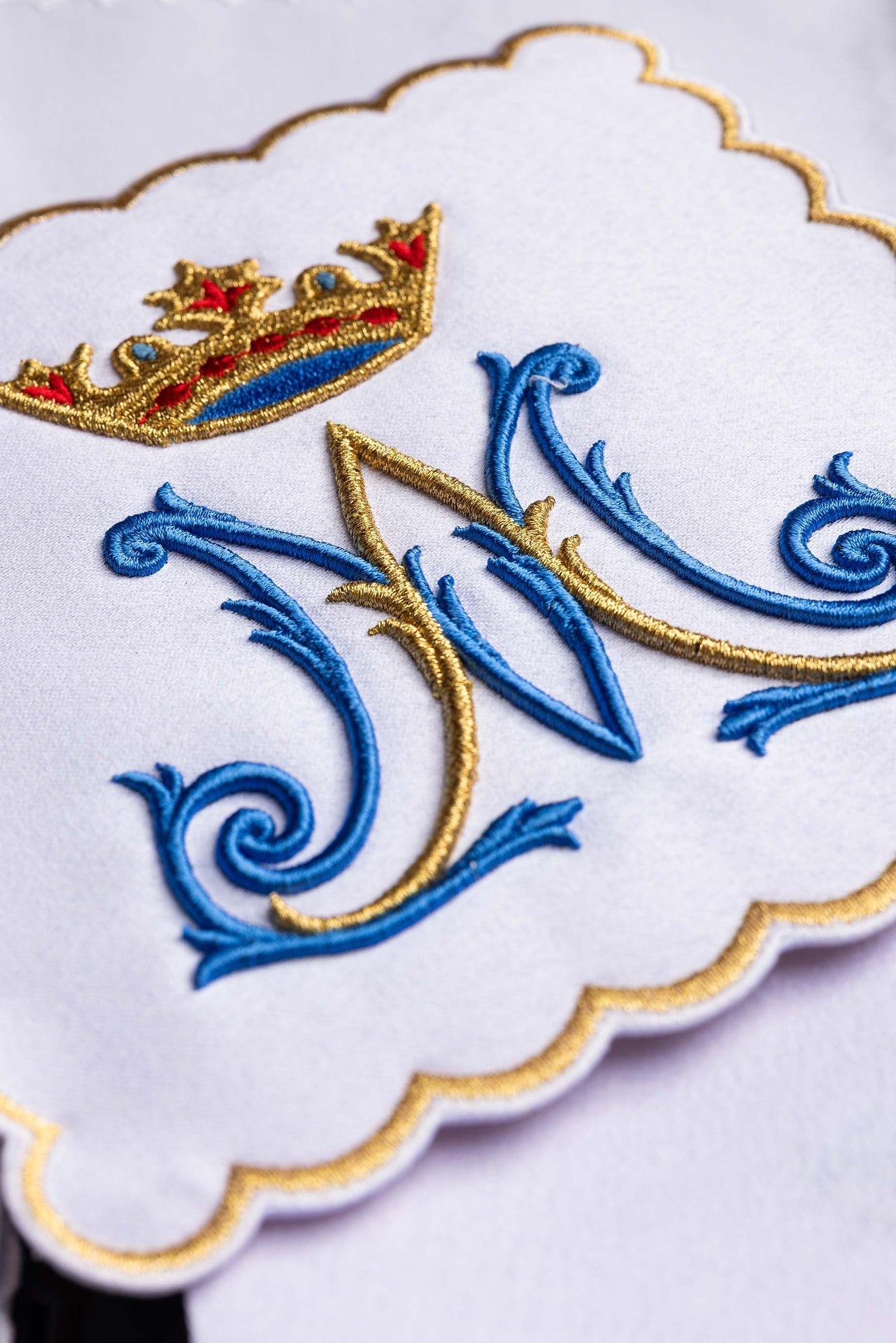 Embroidered Chalice Linens KK/179 - CHASUBLES.COM