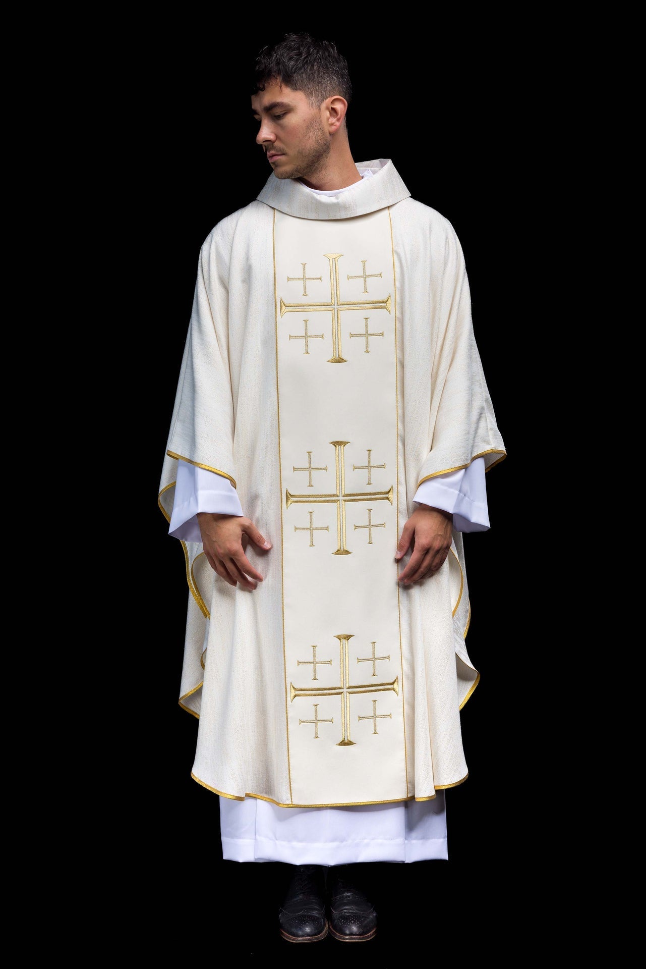 Embroidered Chasuble with Band and Jerusalem Crosses – Ecru KOR/972/05/99 - CHASUBLES.COM