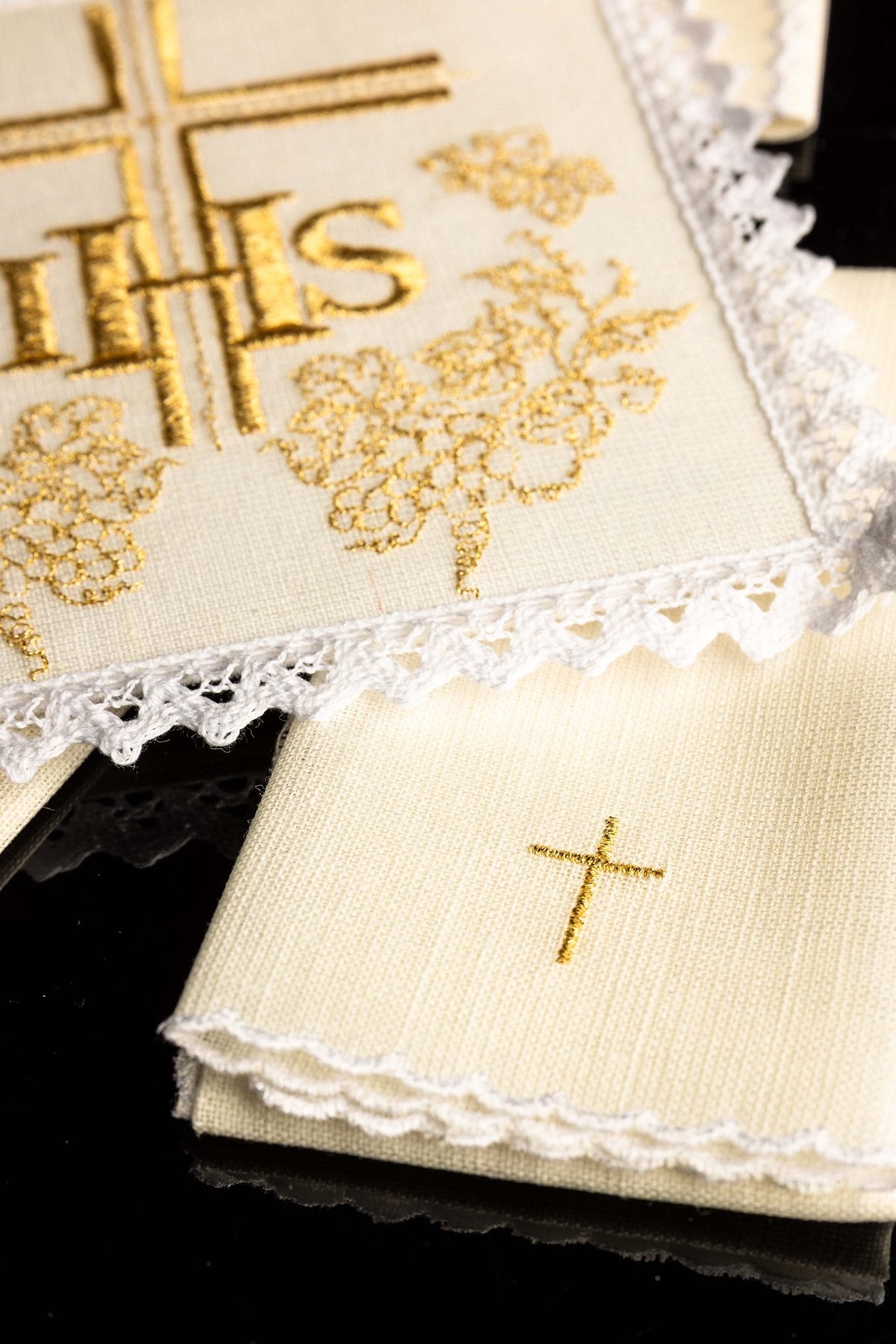 Embroidered Linen Chalice Linens KKL/156 - CHASUBLES.COM