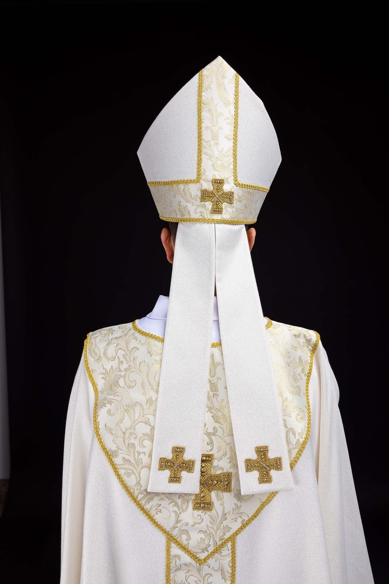 Embroidered Mitre with Cross Adorned with Ecru Jacquard Fabric LE/9075/05-1 - CHASUBLES.COM