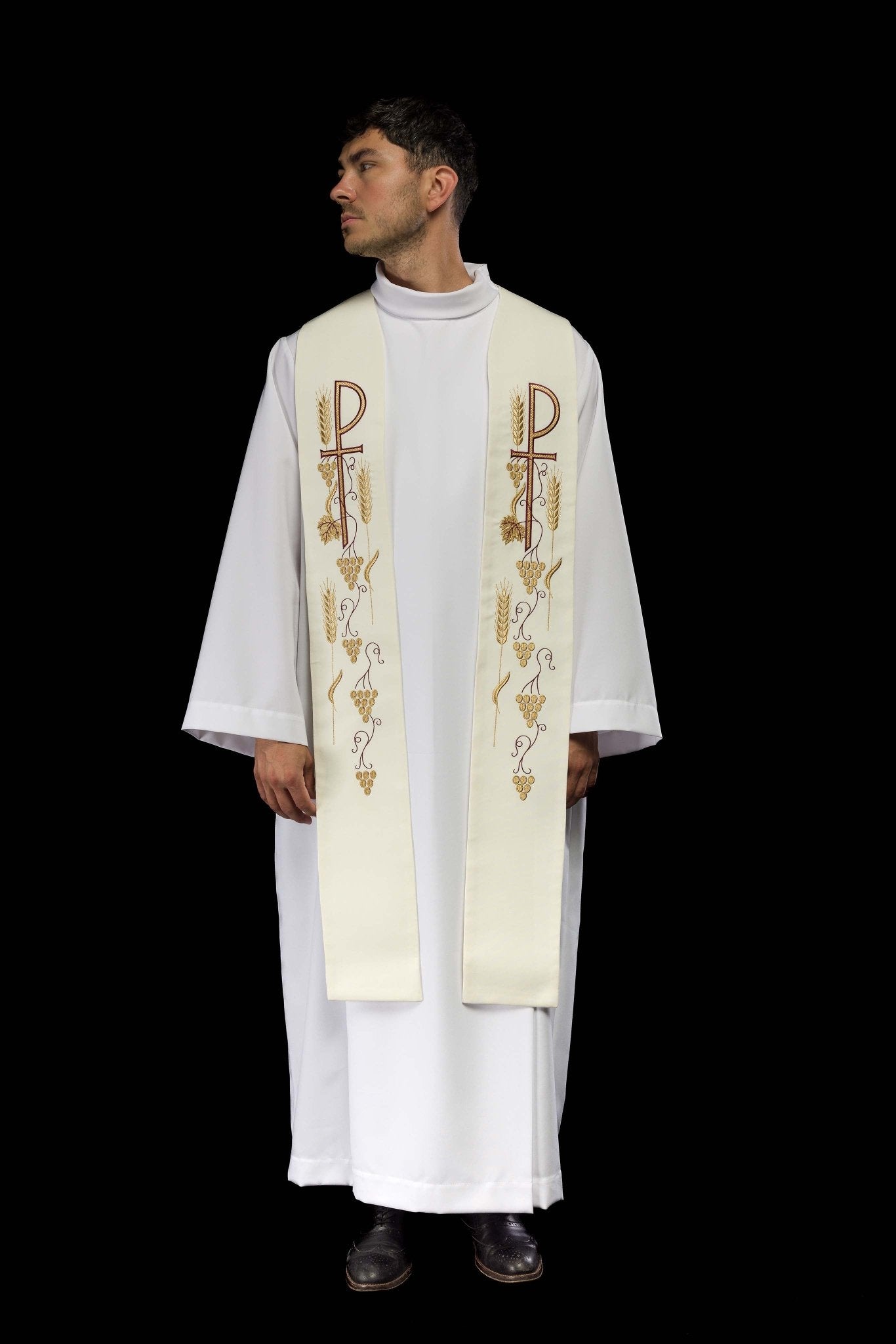 Embroidered priestly stole with cross and grapes in ecru KST/027/05/01 ECRU - CHASUBLES.COM