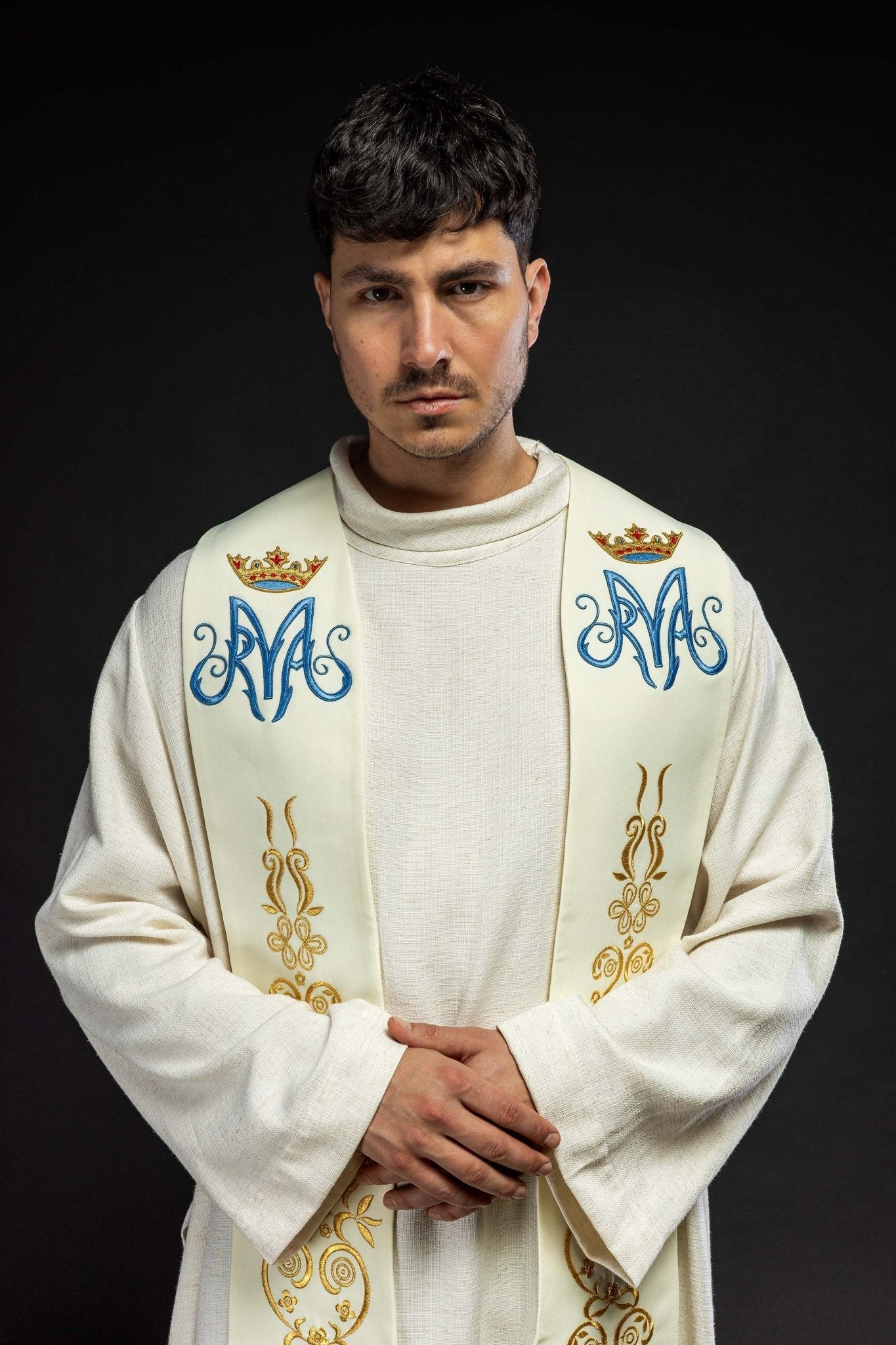 Embroidered priestly stole with Marian motif and crown in ecru KST/040/05/01 ECRU - HAFTINAUSA.COM