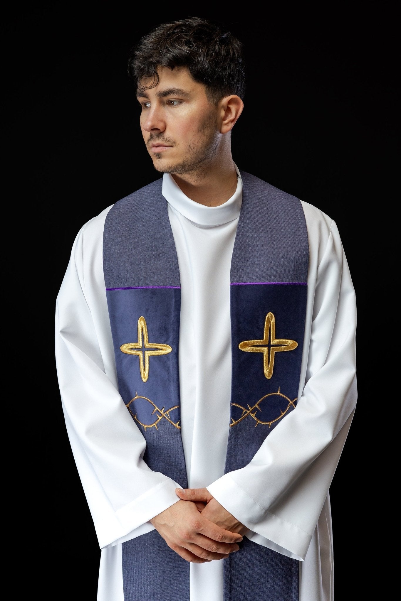 Embroidered stole for Lent with crosses – purple S - 2056 - 03 - 70 - HAFTINAUSA.COM