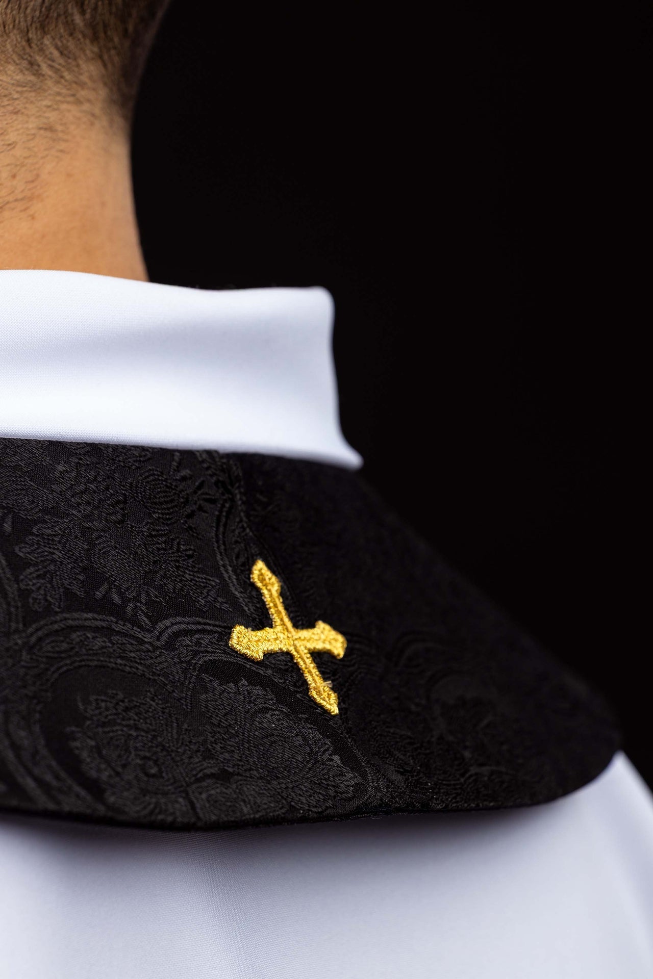 Embroidered stole with a Cross motif black jacquard fabric KST/639/07/11 - CHASUBLES.COM
