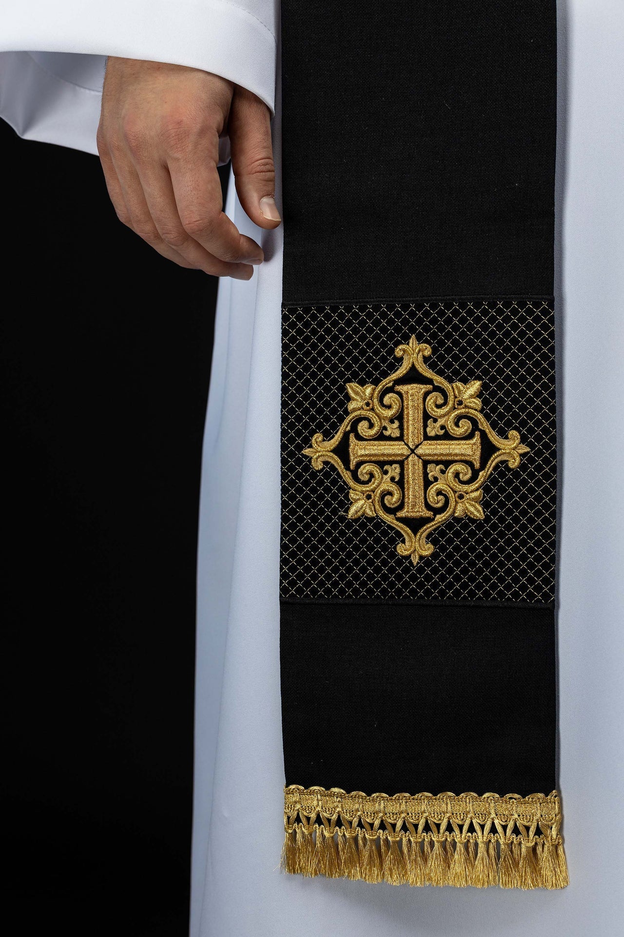 Embroidered stole with a cross symbol black velvet LE/2029/07 - CHASUBLES.COM