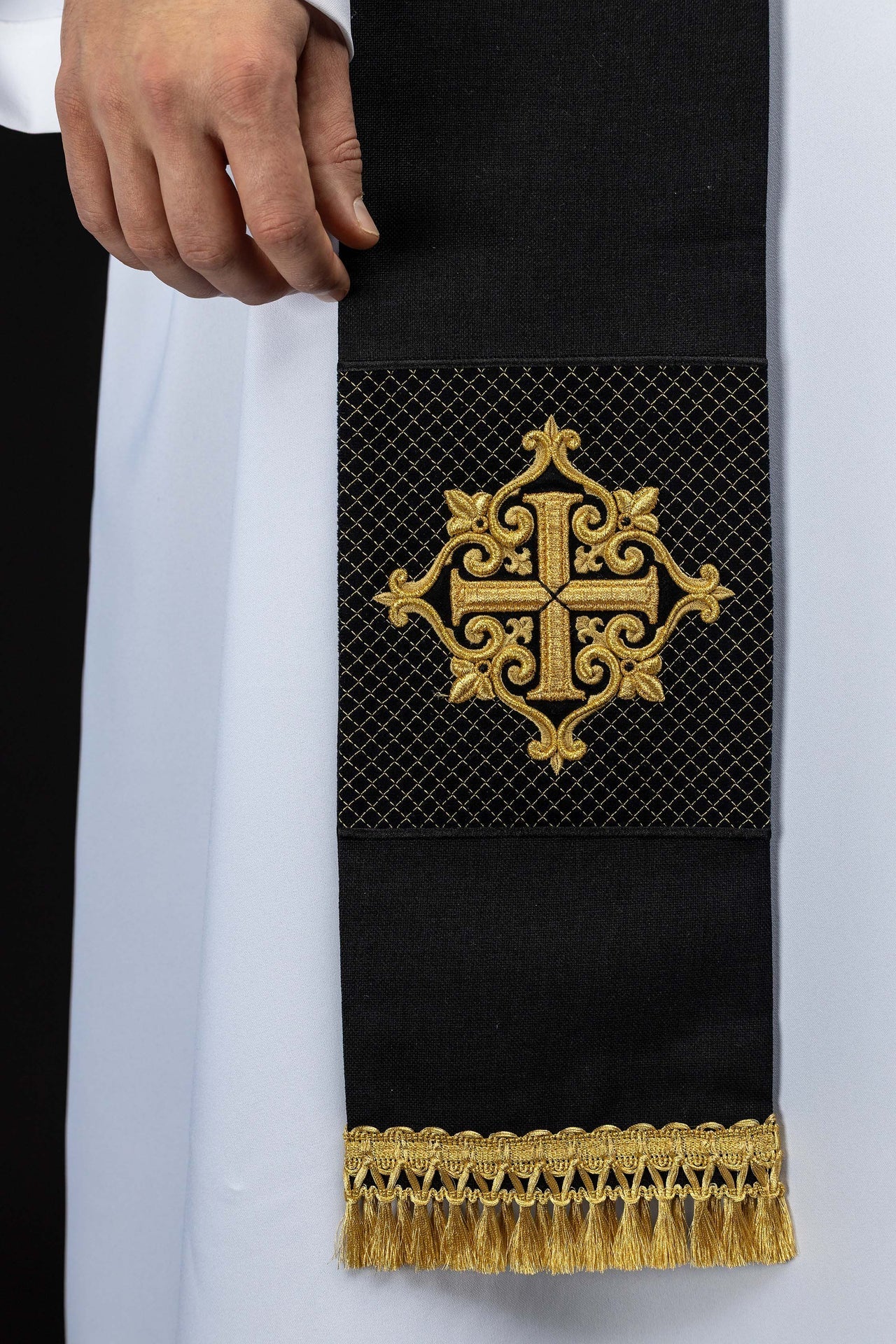 Embroidered stole with a cross symbol black velvet LE/2029/07 - CHASUBLES.COM