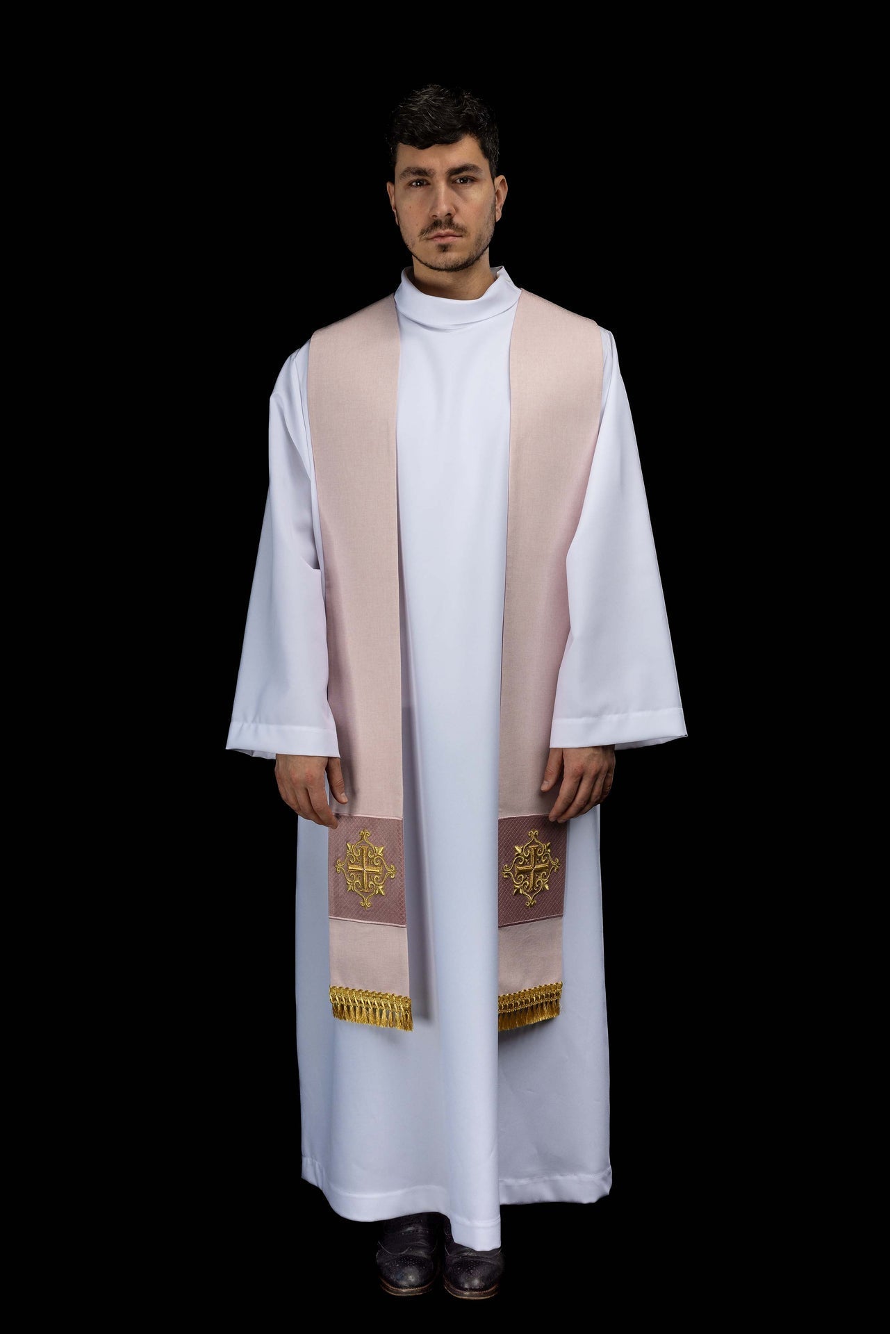 Embroidered stole with a cross symbol pink velvet LE/2029/08 - CHASUBLES.COM