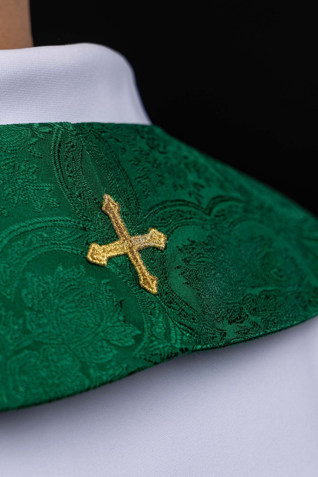 Embroidered Stole with Cross Motif Green Jacquard Fabric KST/638/01/11 - CHASUBLES.COM