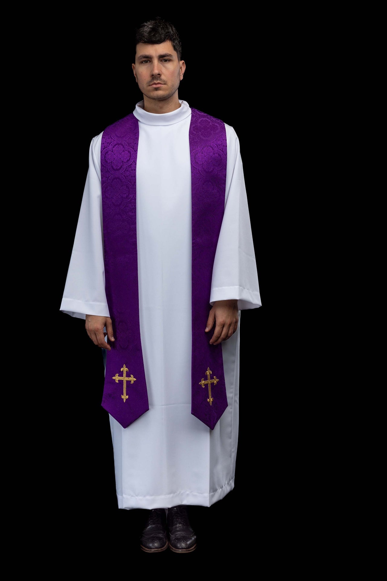 和ROBE / WA RM STOLE Embroidered Stole with Cross Motif Purple Jacquard Fabric