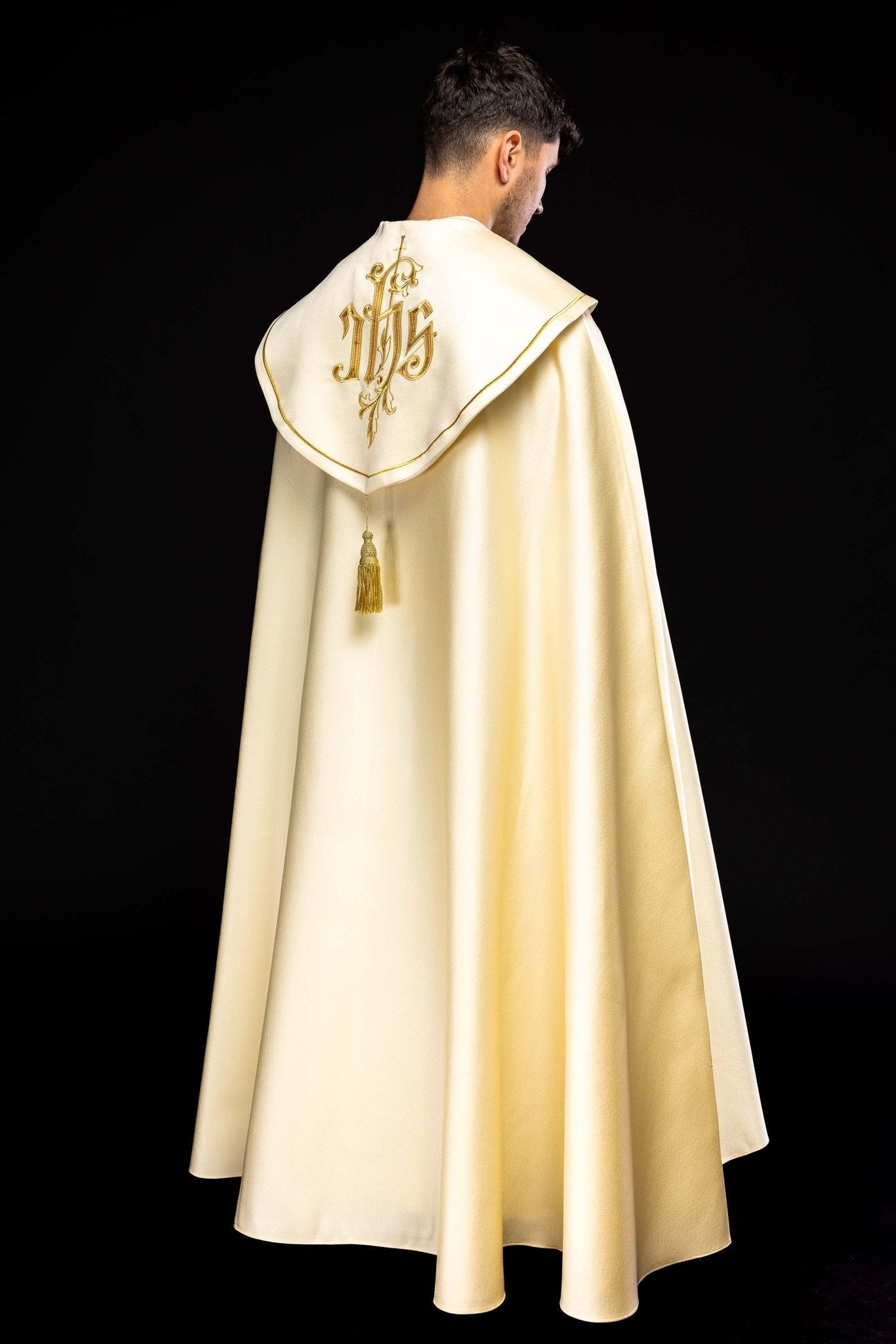 Eucharistic cope with monogram IHS KKP/023/05/20 ECRU SAT. POMPON 145cm - HAFTINAUSA.COM