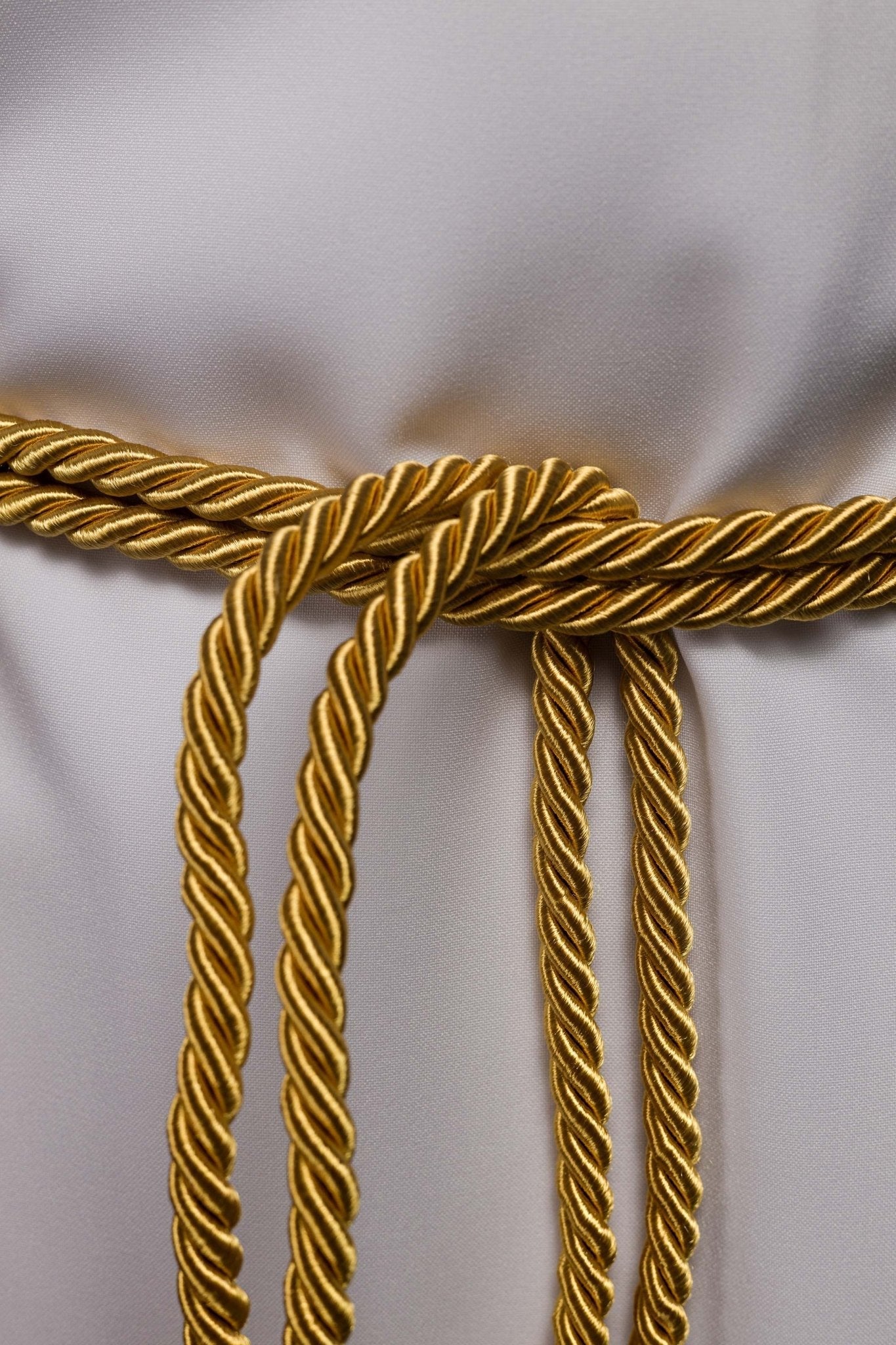 Gold liturgical cincture CIN/010 - HAFTINAUSA.COM