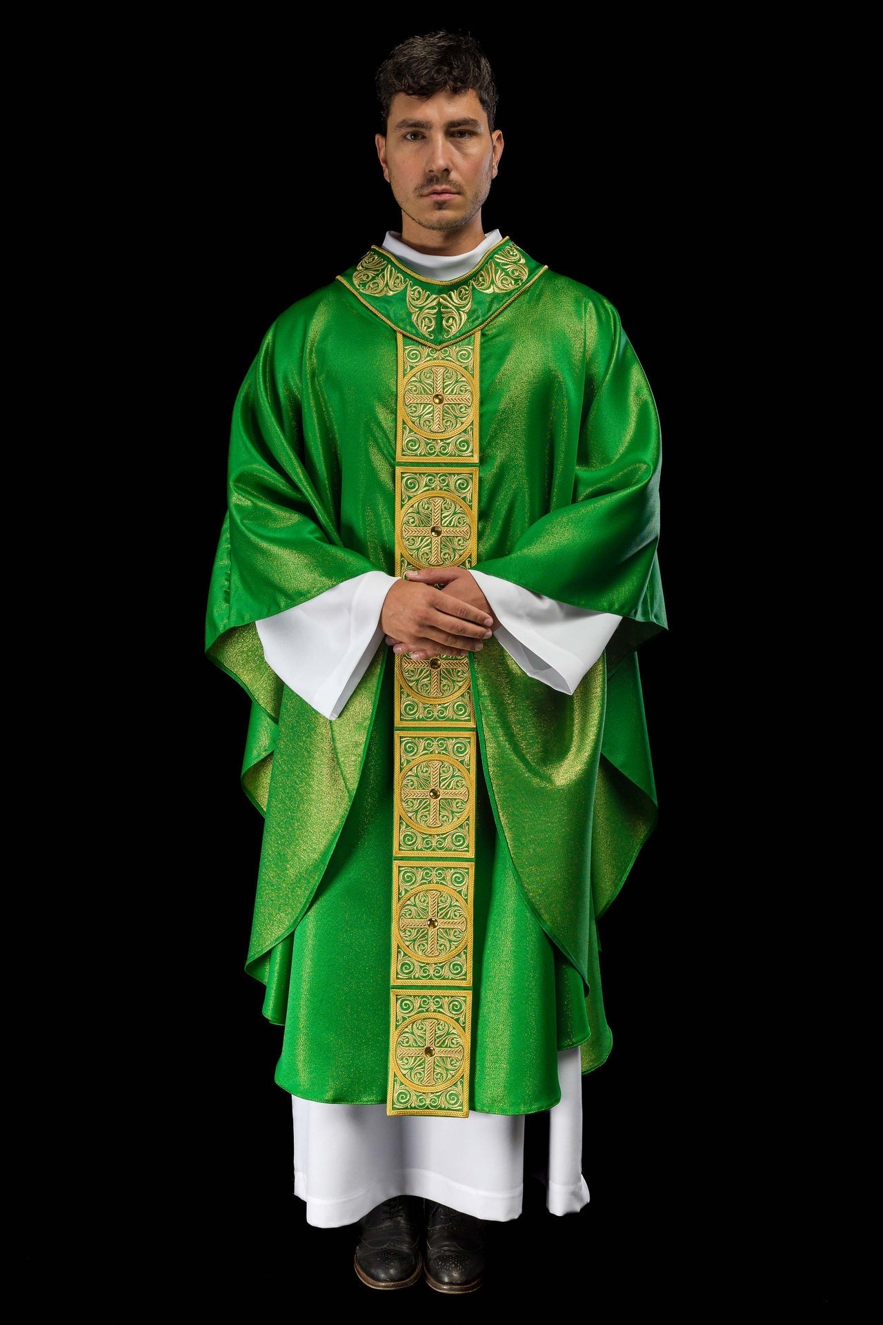 Green Chasuble Richly Embroidered and Decorated with Stones LE/7012/01 - CHASUBLES.COM
