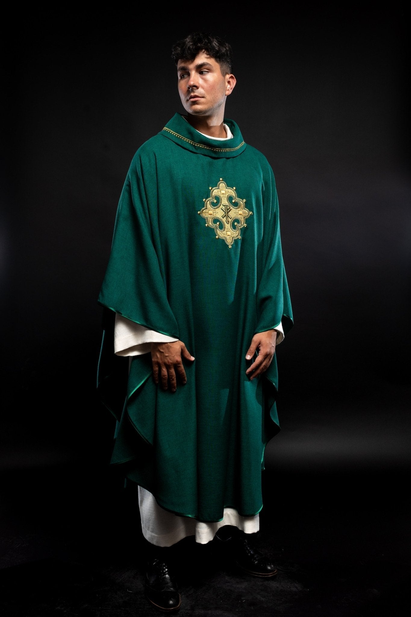 Green chasuble with gold PAX embroidery on chest and delicate embroidery on collar S - 7065 - 01 - 70 - HAFTINAUSA.COM