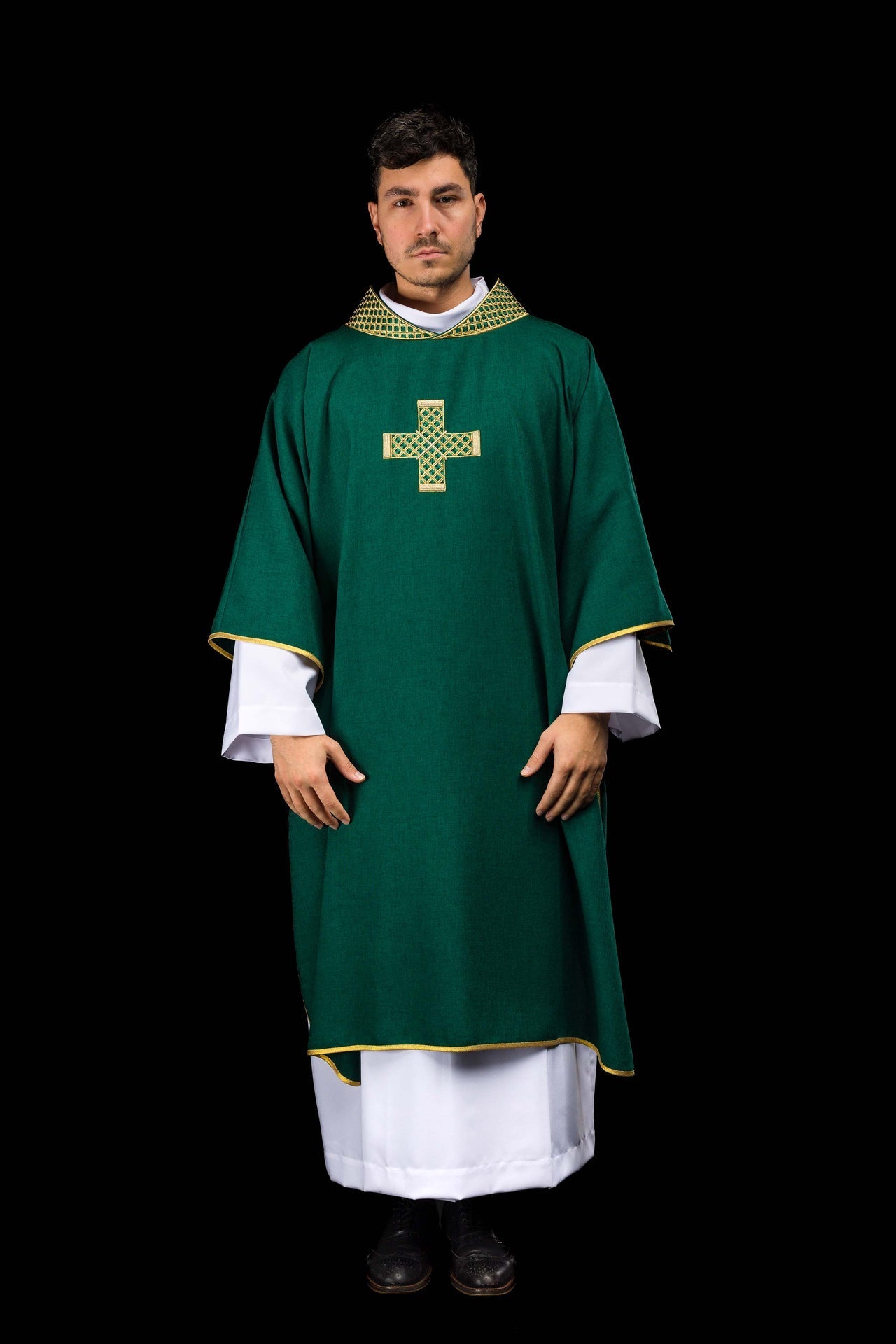 Green dalmatic with embroidered crosses and a collar S-1070-01-70-D DALMATYK - CHASUBLES.COM
