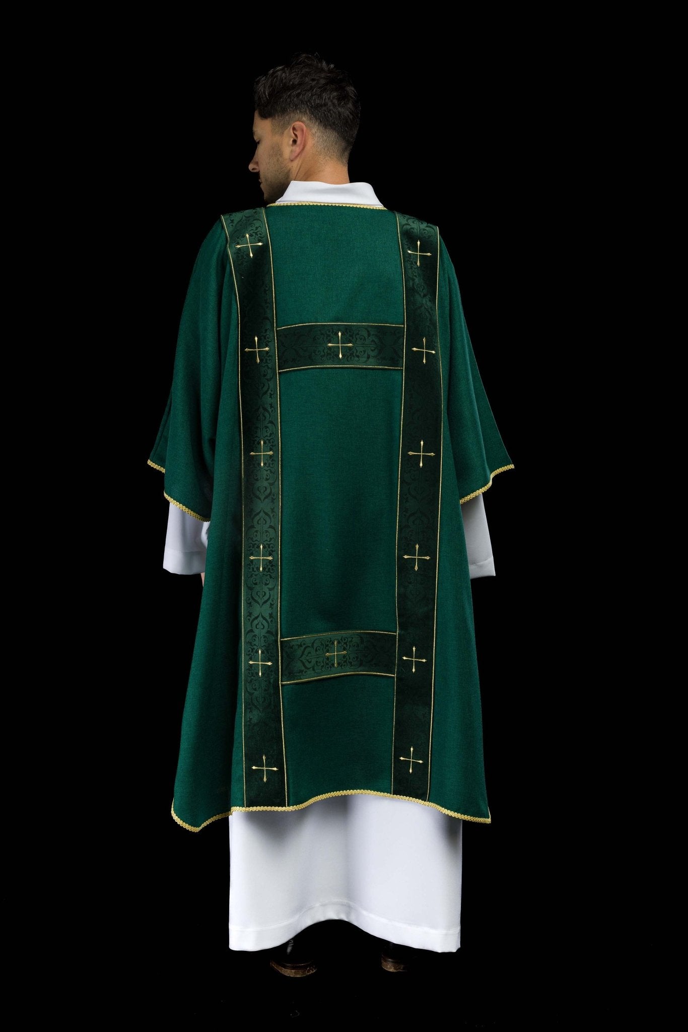 Green dalmatic with velvet bands and embroidered golden crosses LE/1073/01/B - CHASUBLES.COM