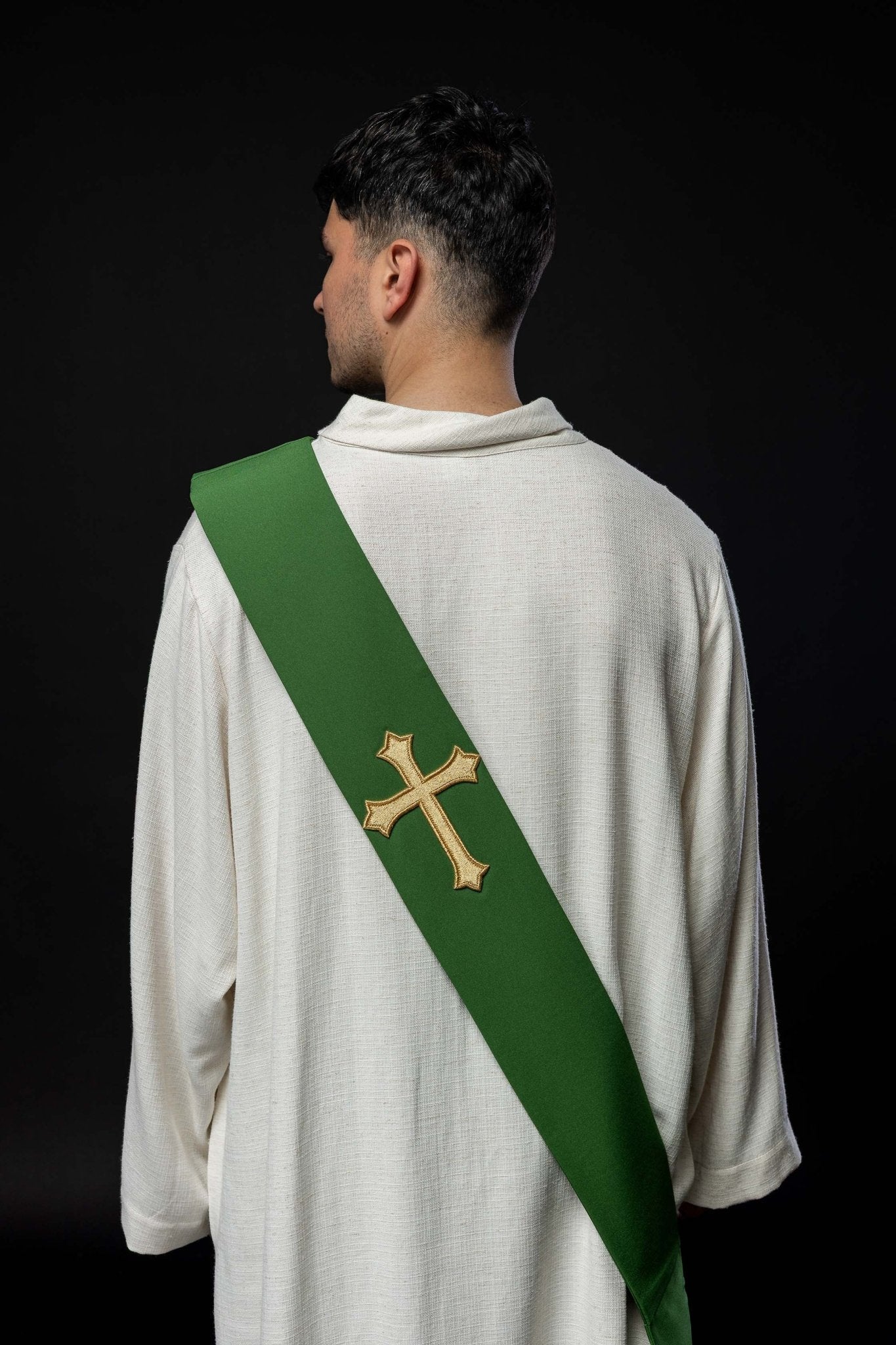 Green Deacon stole with IHS in ecru KSD/133/01/01 ZIELONY - HAFTINAUSA.COM