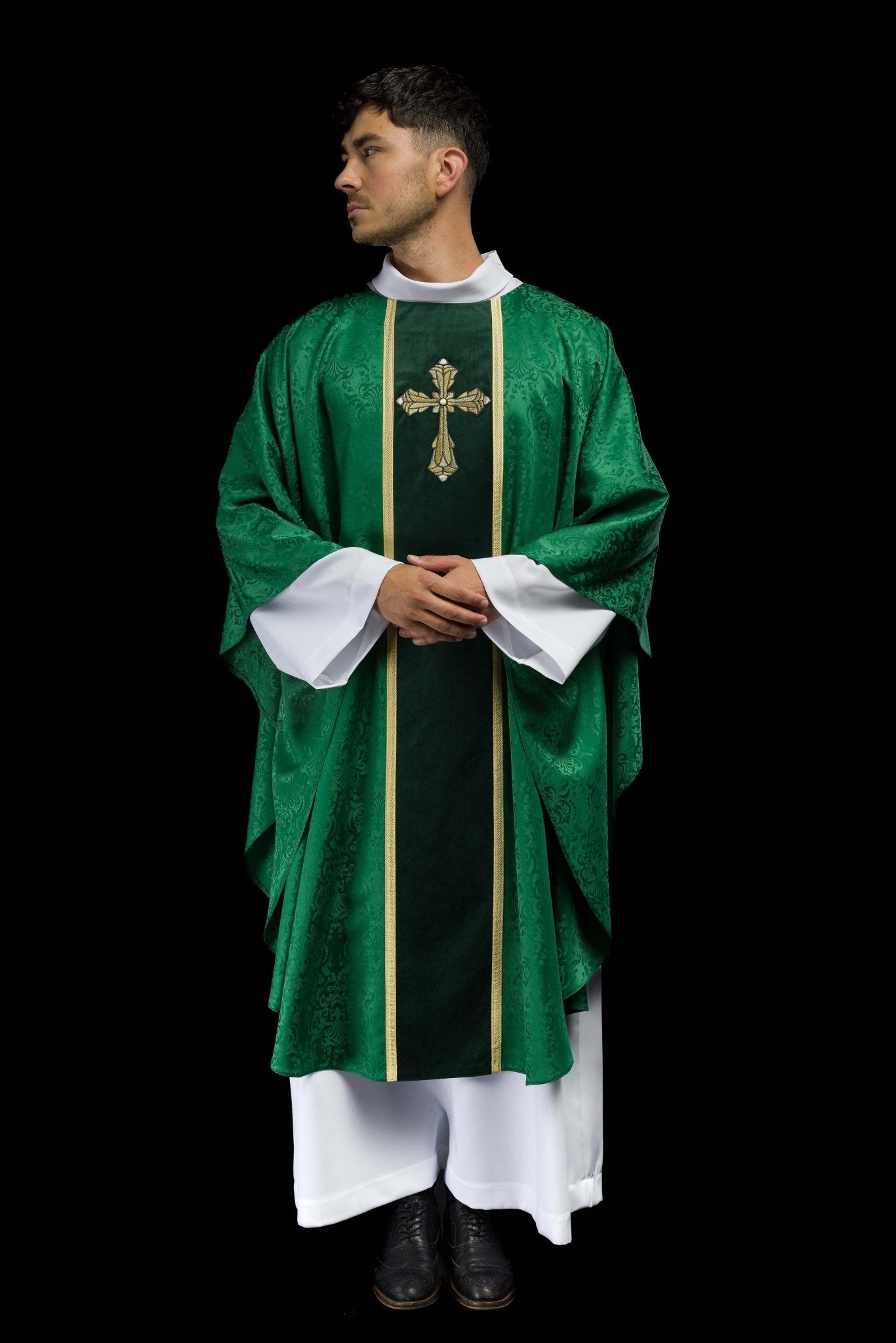 Green liturgical chasuble with stole and cross embroidery on jacquard fabric KOA/007/01/98 - CHASUBLES.COM