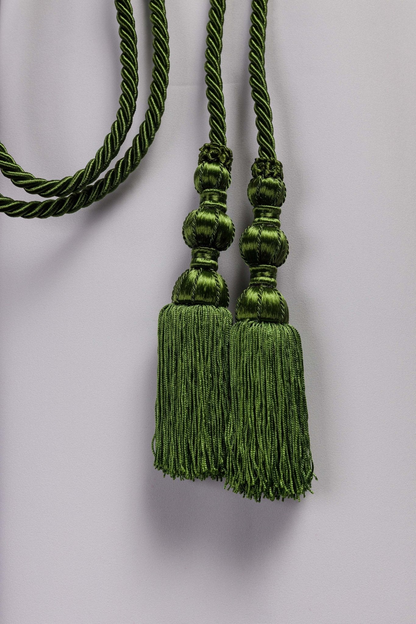Green liturgical cincture CIN/001 - HAFTINAUSA.COM