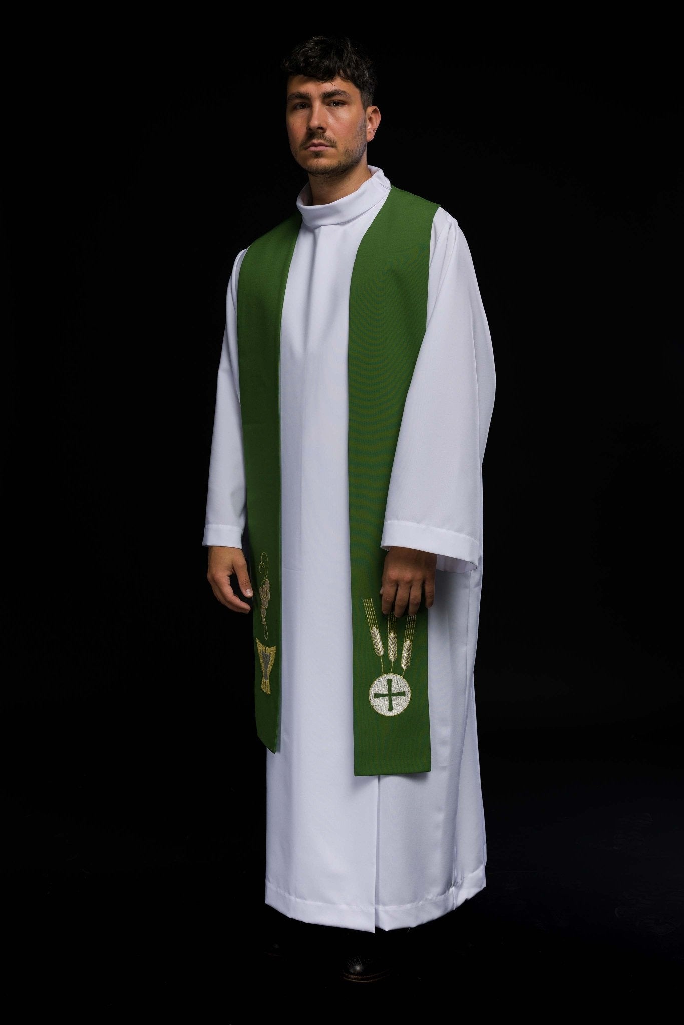 Green priestly stole embroidered with Chalice, Wheat, and Grapes KST/009/01/01 ZIELONY - HAFTINAUSA.COM