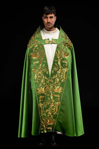 Green satin Roman cape with embroidered heart of Jesus