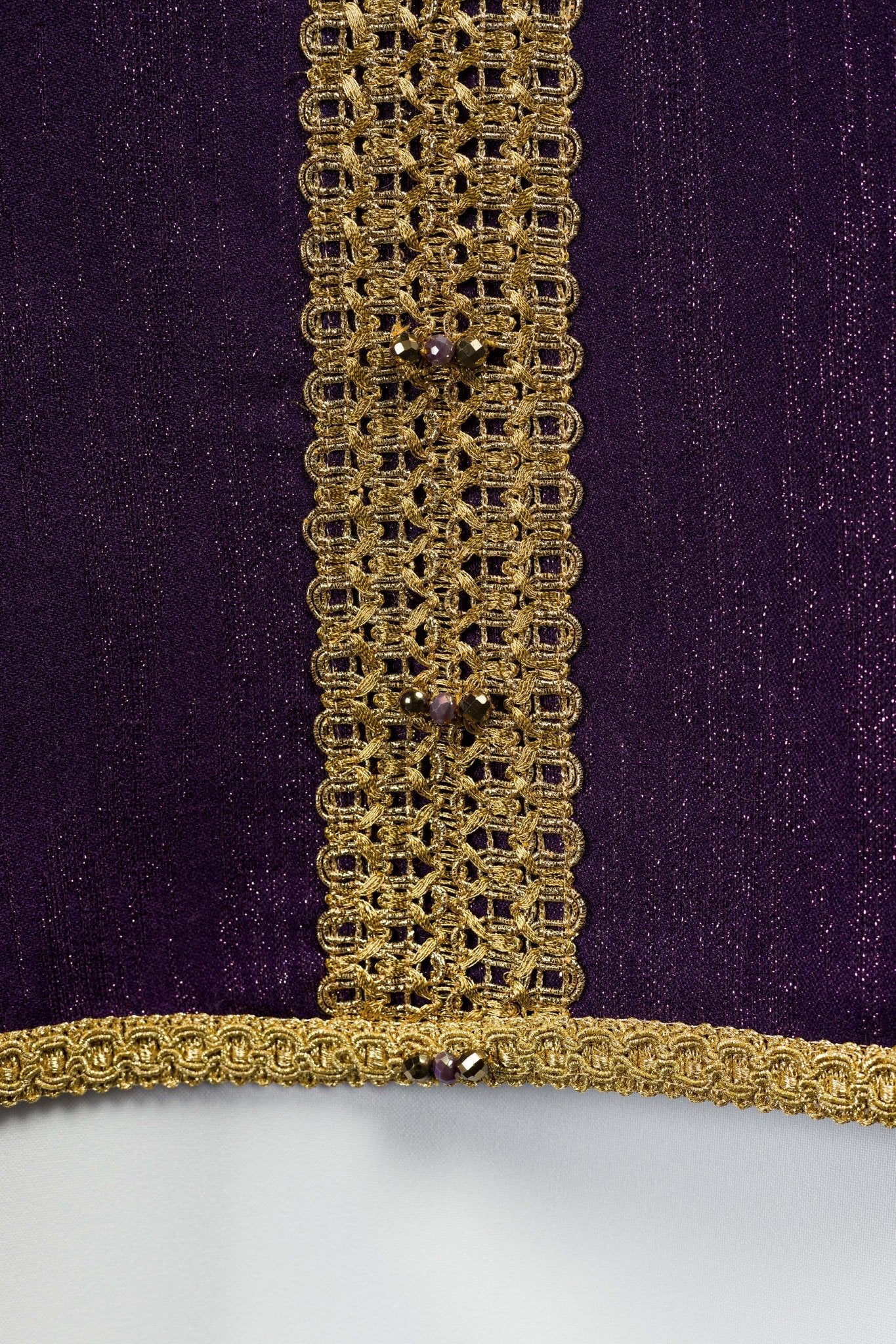 Handmade chasuble with natural stones Handmade 7015 Purple HM/7015/03/99 - CHASUBLES.COM