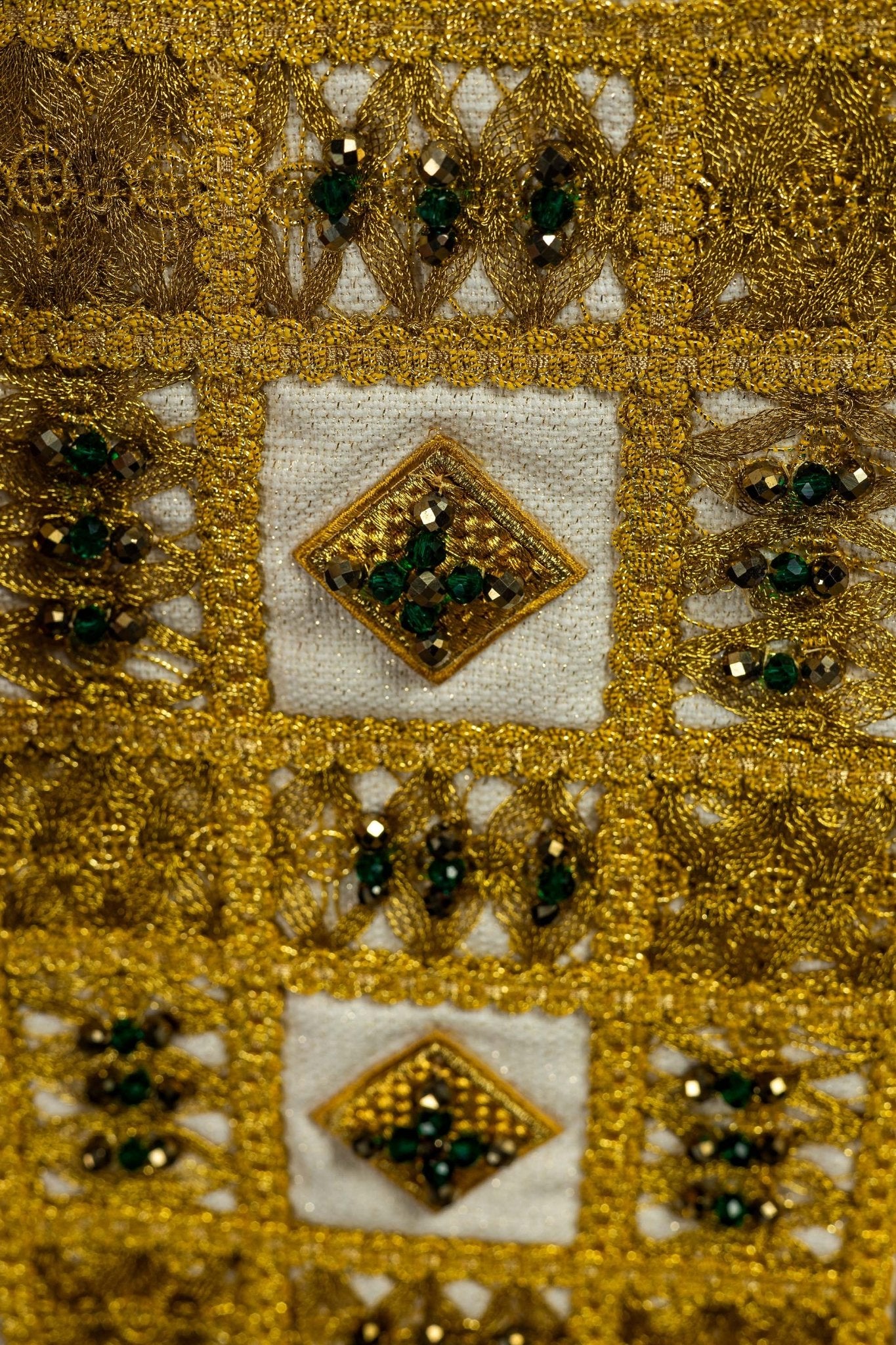 Handmade Stole with Natural Stones Handmade 2013 HM/2013/05/71 - CHASUBLES.COM